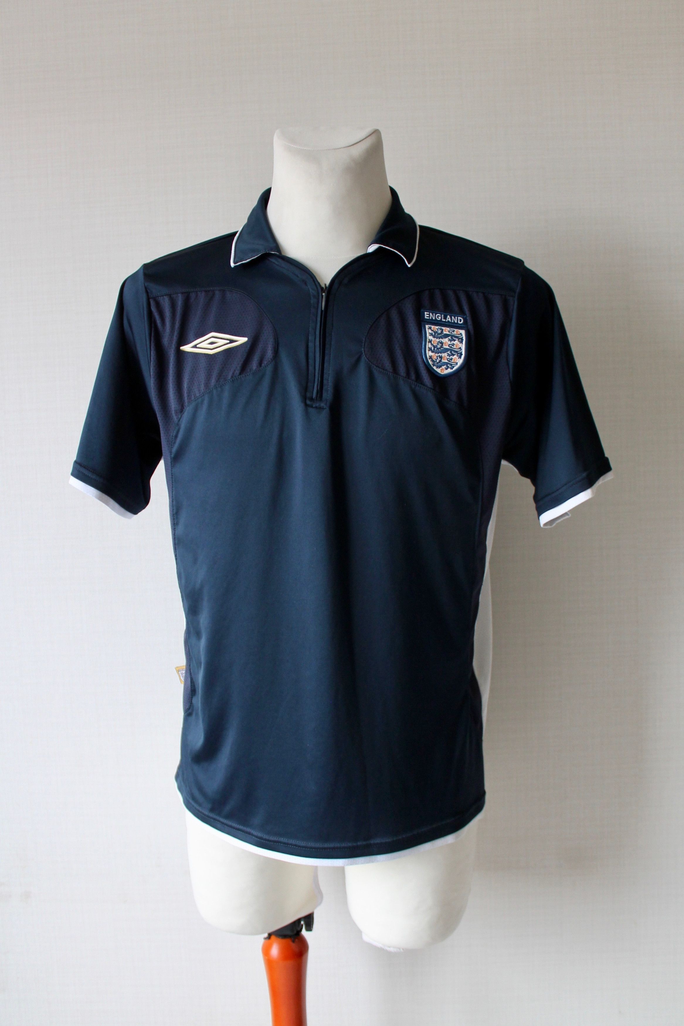 Umbro × Vintage 00's UMBRO England National Soccer Team