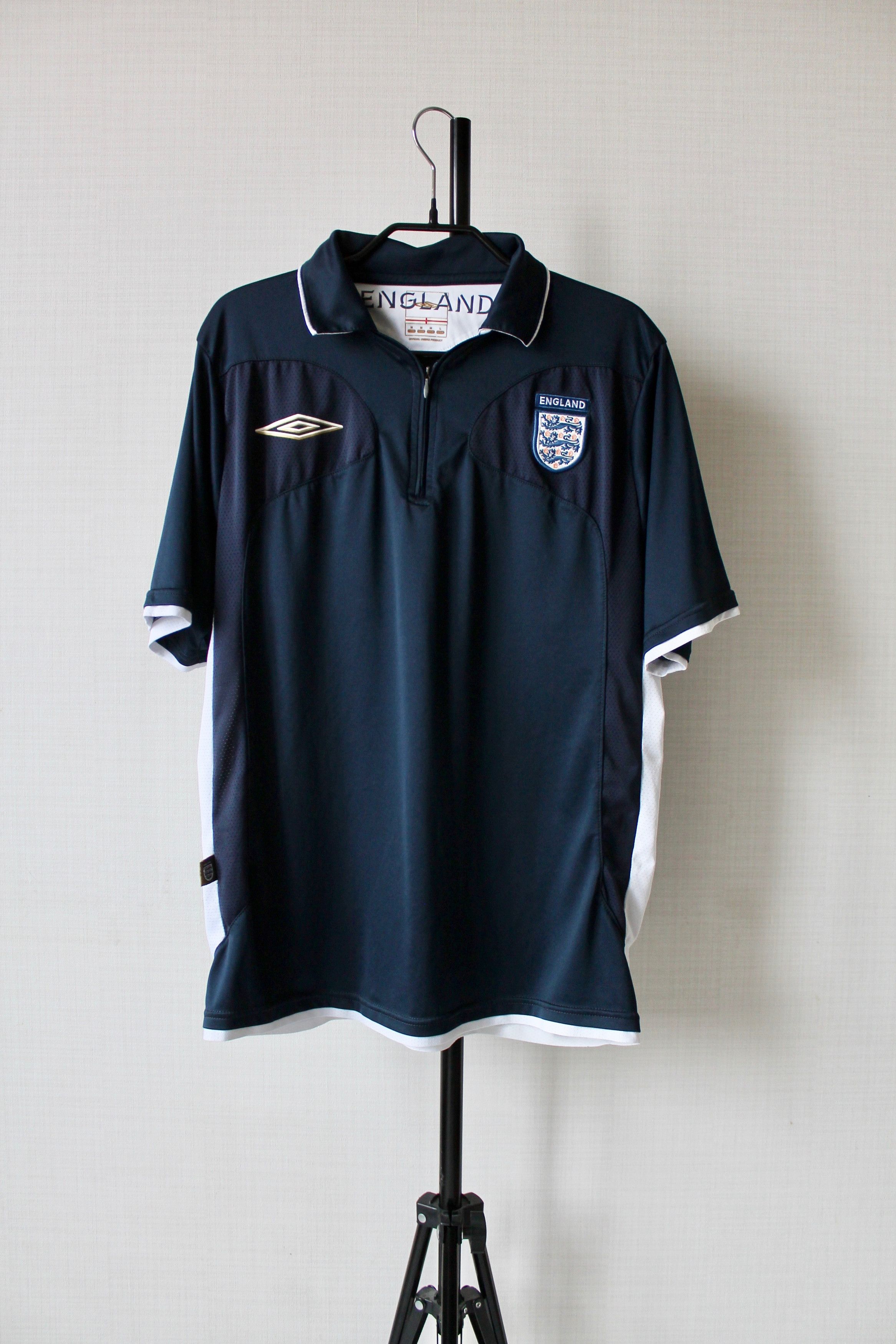 【UMBRO】England National Team wear【00s】 VINTAGE NATIONAL TEAM ENGLAND 2000s TRAINING UMBRO JERSEY