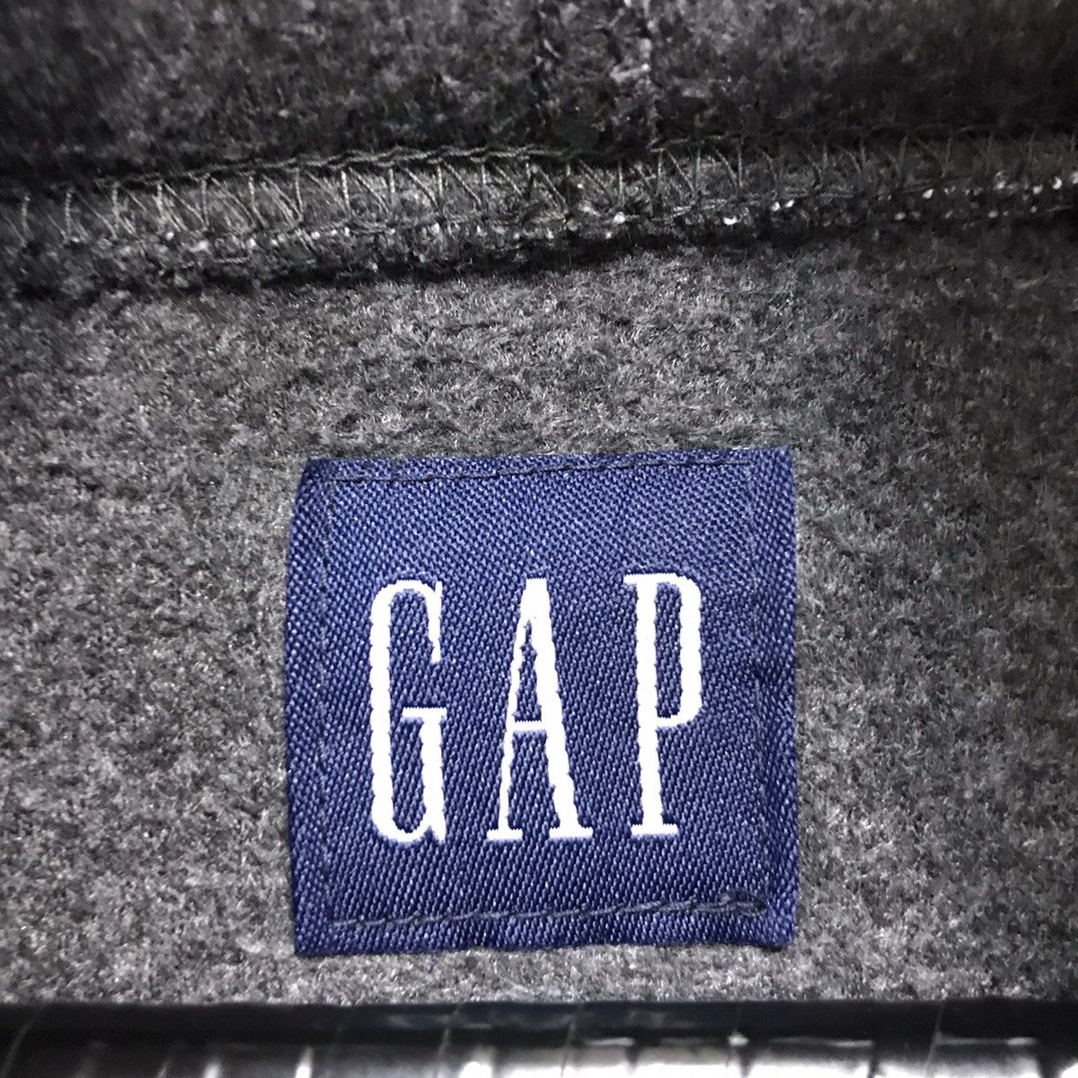 Gap × Vintage Vintage Gap Hoodie Sweatshirt Size US M / EU 48-50 / 2 - 8 Thumbnail