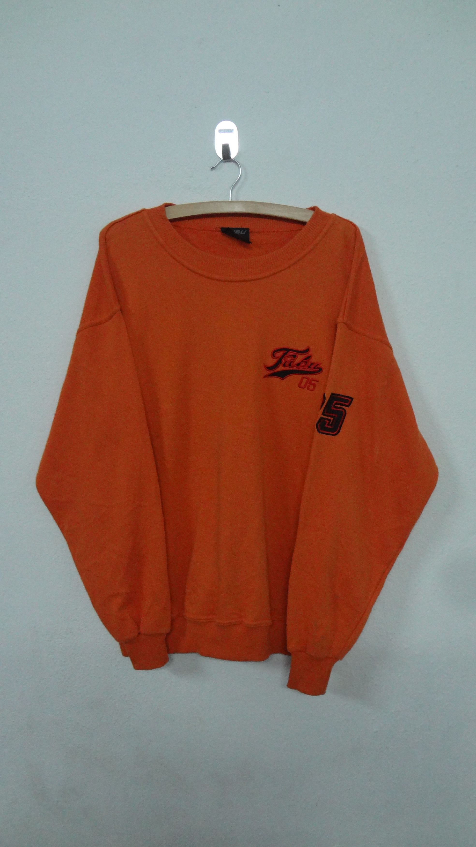 Fubu Rare! Vintage 90's FUBU The Collection Spellout Sweatshirt Size US L / EU 52-54 / 3 - 1 Thumbnail