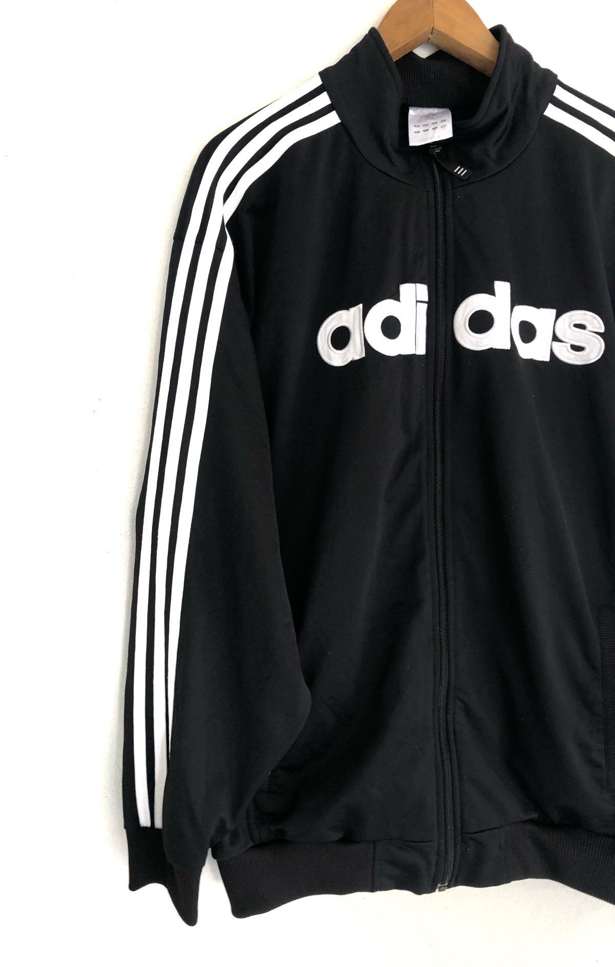 Adidas adidas Jacket Fashion Week Size US XL / EU 56 / 4 - 6 Thumbnail
