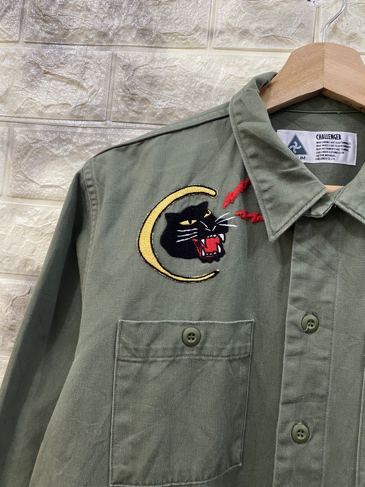 CHALLENGER × Vintage Vintage Challenger “black cat” embroidery logo shirt Size US M / EU 48-50 / 2 - 8 Thumbnail