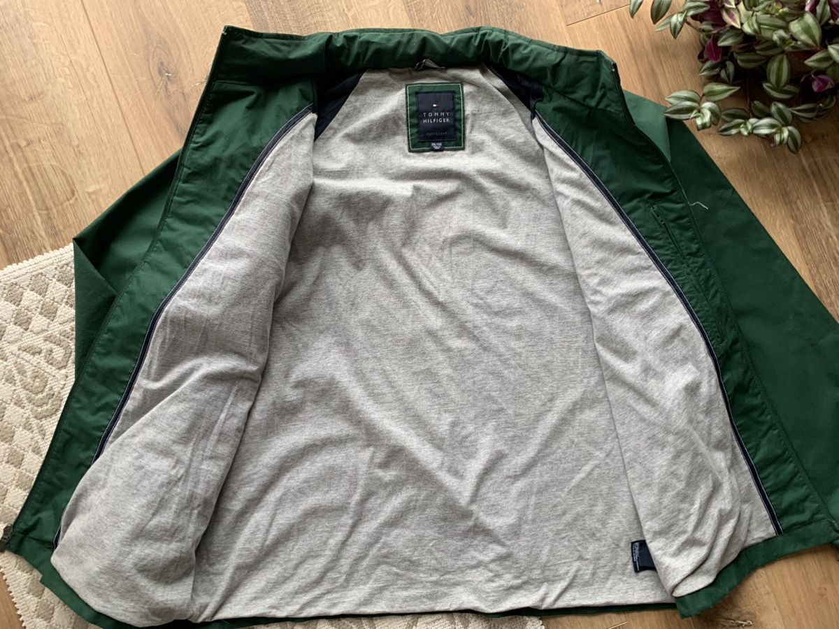Tommy Hilfiger Tommy Hilfiger light jacket Size US XXL / EU 58 / 5 - 4 Thumbnail