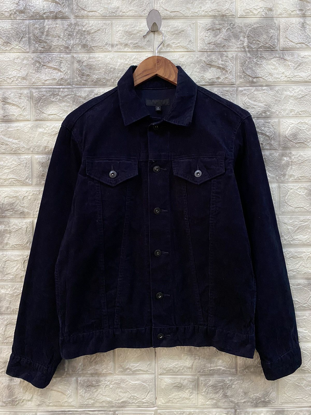 image of Uniqlo Corduroy Jacket in Dark Blue, Men's (Size Medium)