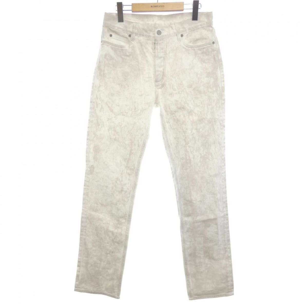Cropped Pants White Button fly Total Pattern