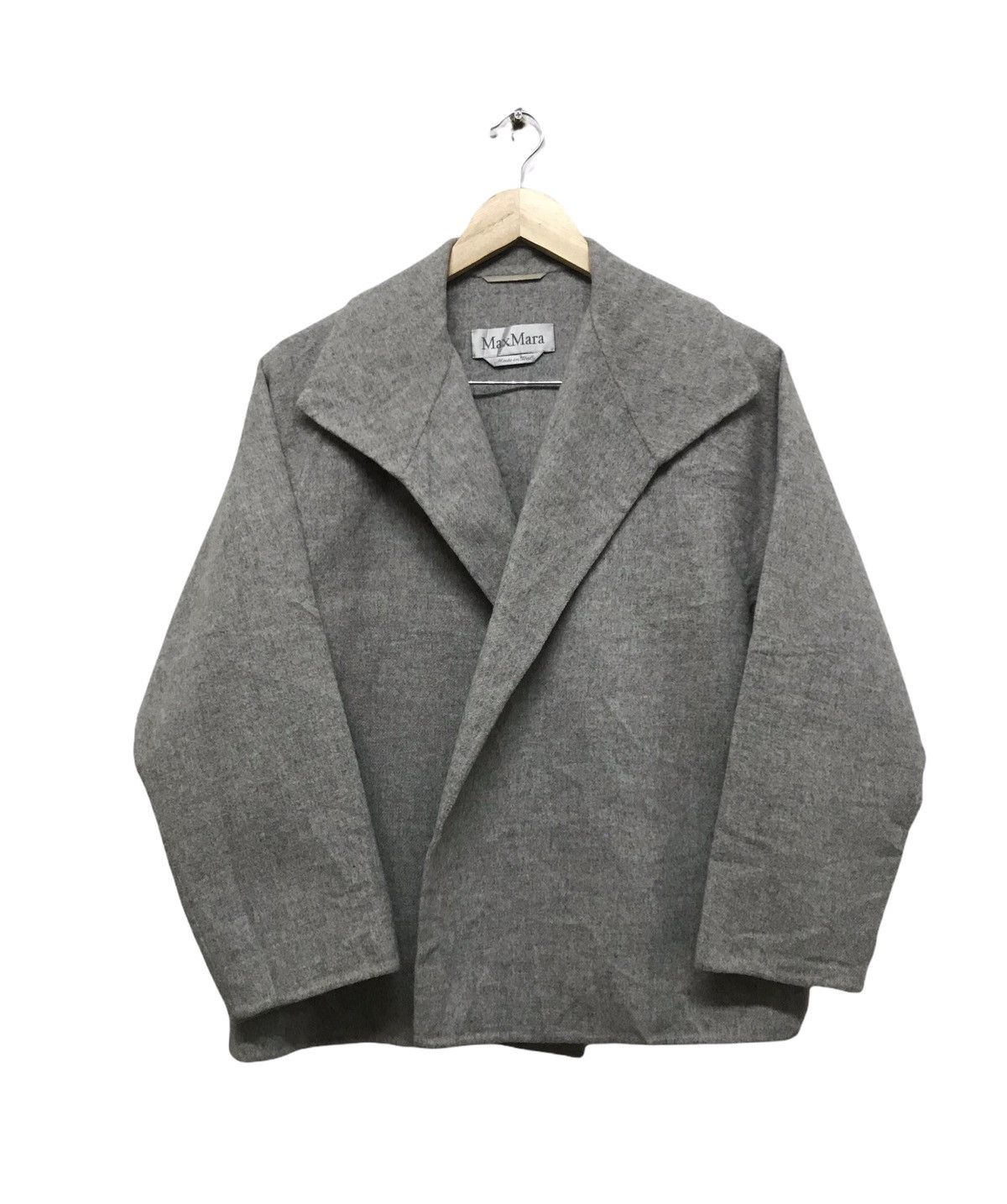 Vintage Max Mara Minimalist Cashmere Cardigan/Cloaks/Jackets
