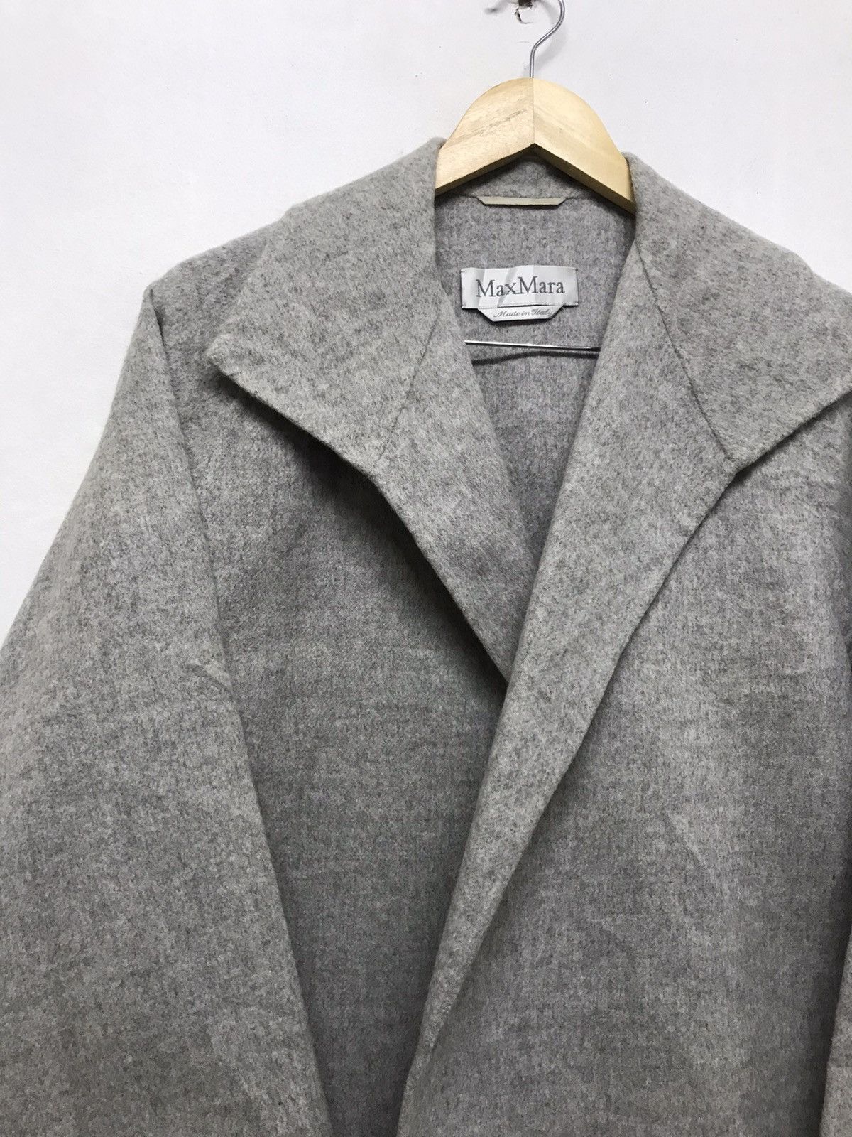 Max Mara Vintage Max Mara Minimalist Cashmere Cardigan/Cloaks/Jackets Size L / US 10 / IT 46 - 4 Thumbnail