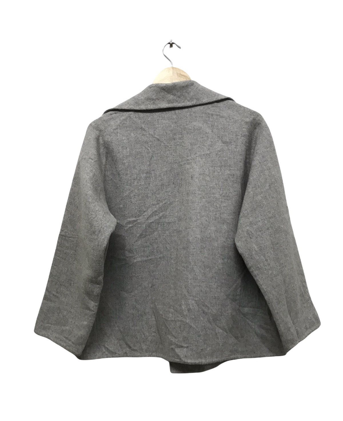 Max Mara Vintage Max Mara Minimalist Cashmere Cardigan/Cloaks/Jackets Size L / US 10 / IT 46 - 2 Thumbnail