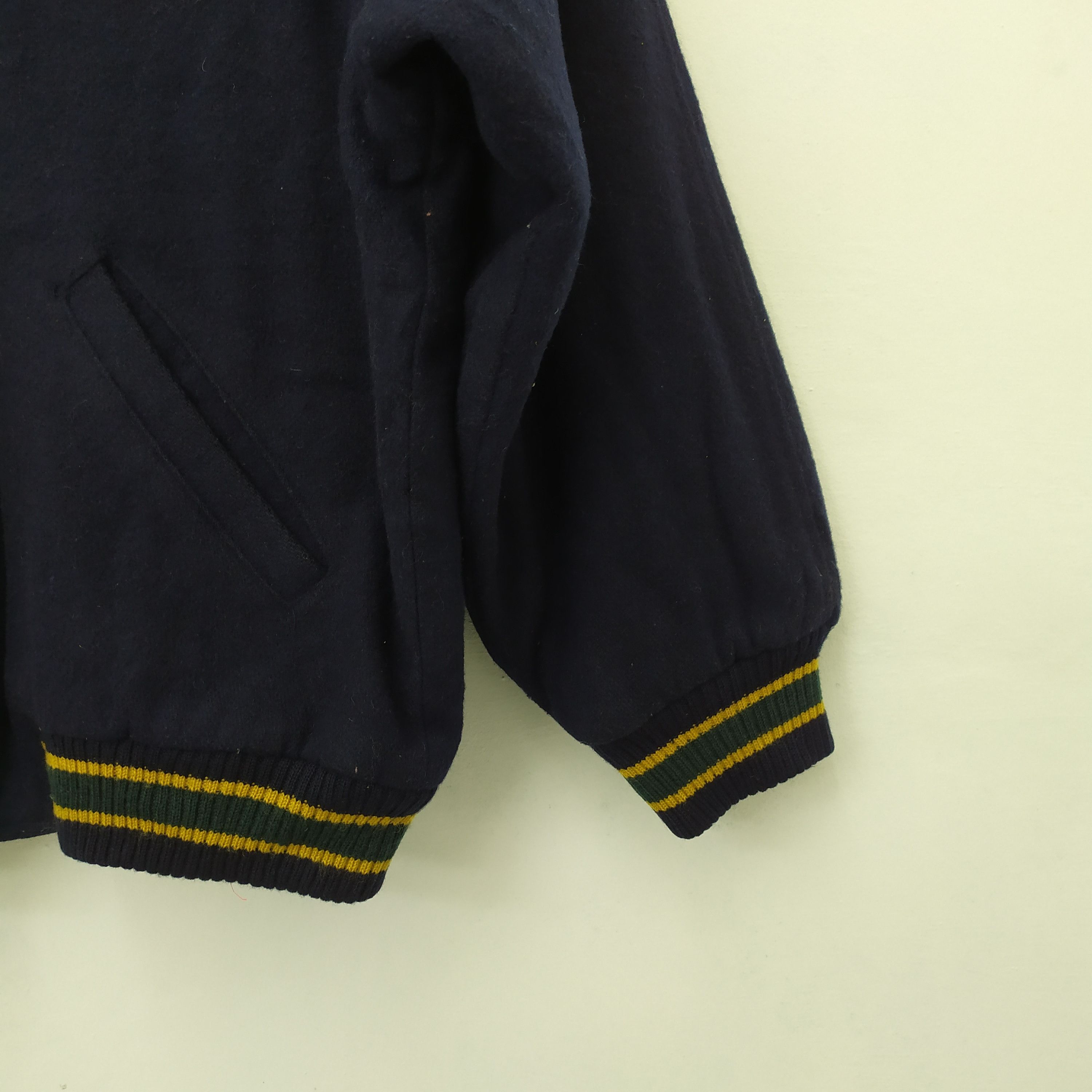 Ellesse VINTAGE ELLE SPORT BLACK WOOL VARSITY JACKET Size US M / EU 48-50 / 2 - 4 Thumbnail