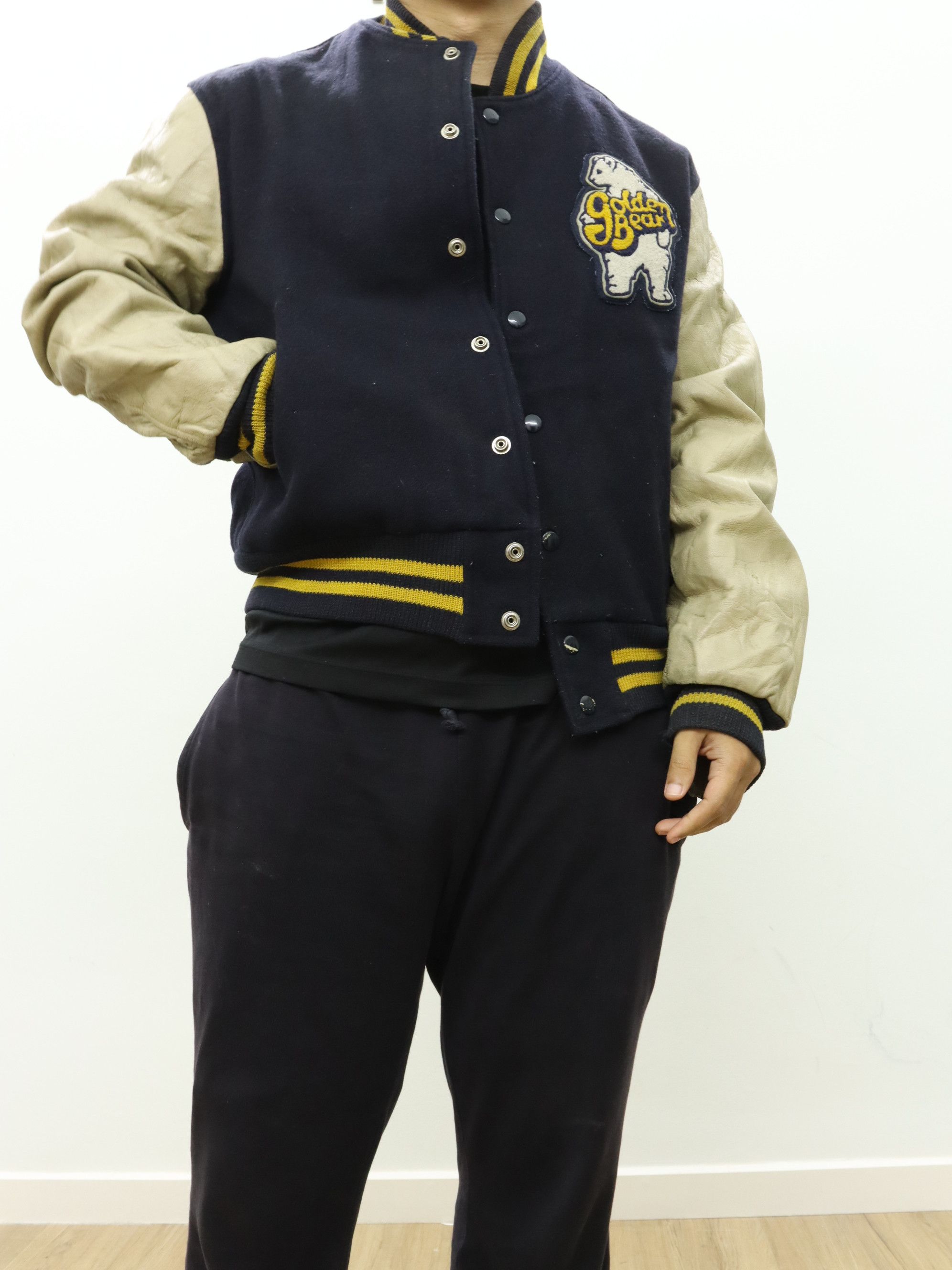 Golden Bear Vtg. Golden Bear Quilted Leather Wool Varsity Jacket Size US L / EU 52-54 / 3 - 2 Thumbnail