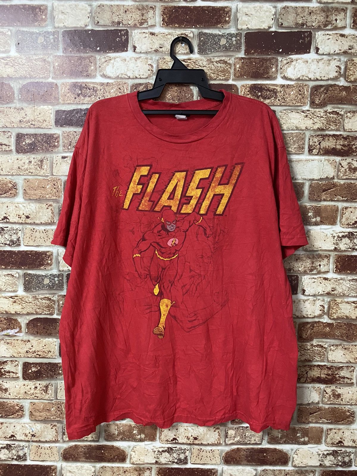 image of Comics x Dc Comics The Flash X Justice League America Red T-Shirt, Men's (Size 2XL)