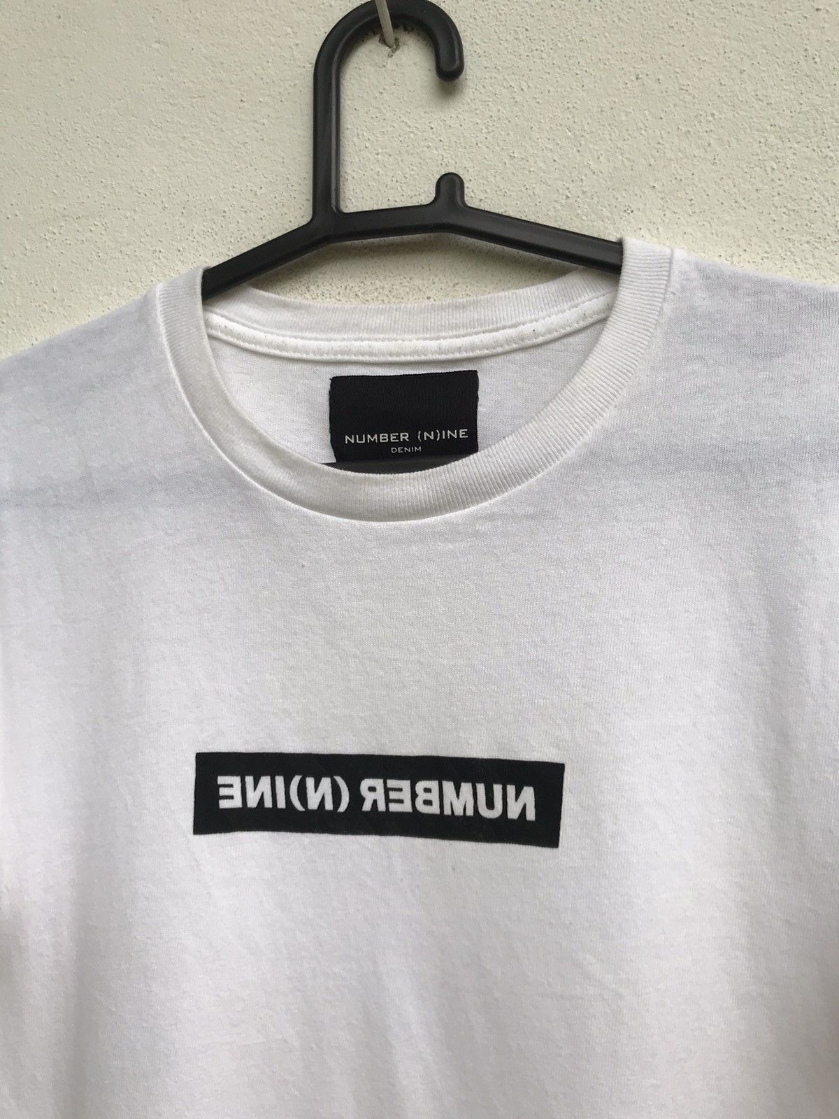 Number (N)ine Number (N)ine Reverse Box Logo Tee Size US XS / EU 42 / 0 - 5 Thumbnail