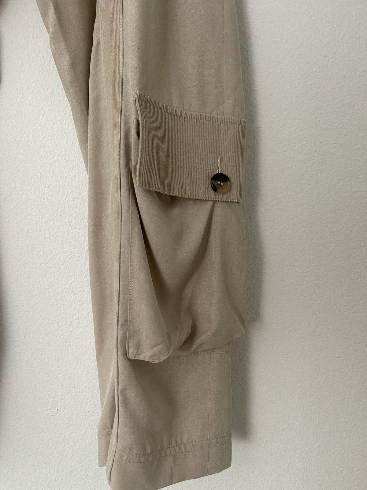 Bottega Veneta Bottega Veneta Daniel Lee Khaki / Corduroy Cargo 2020 Pants Size US 34 / EU 50 - 3 Thumbnail