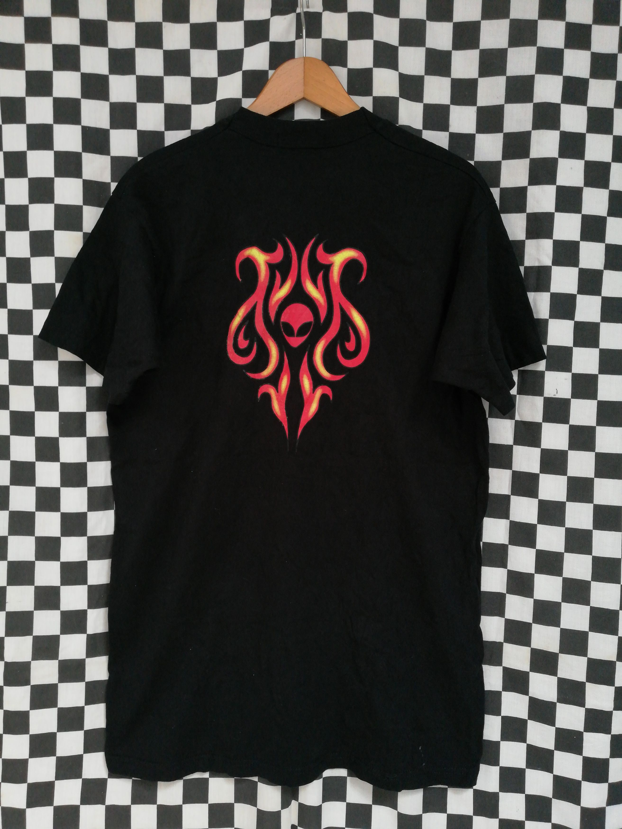 image of Beschwa Alien Workshop Shirt Large in Black, Men's
