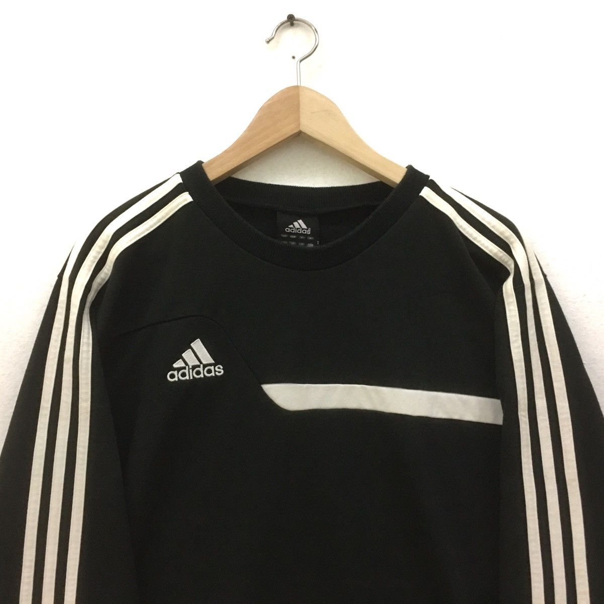Adidas × Vintage Vintage Adidas Sweatshirt Adidas Crew Adidas Three Stripes Size US L / EU 52-54 / 3 - 2 Thumbnail