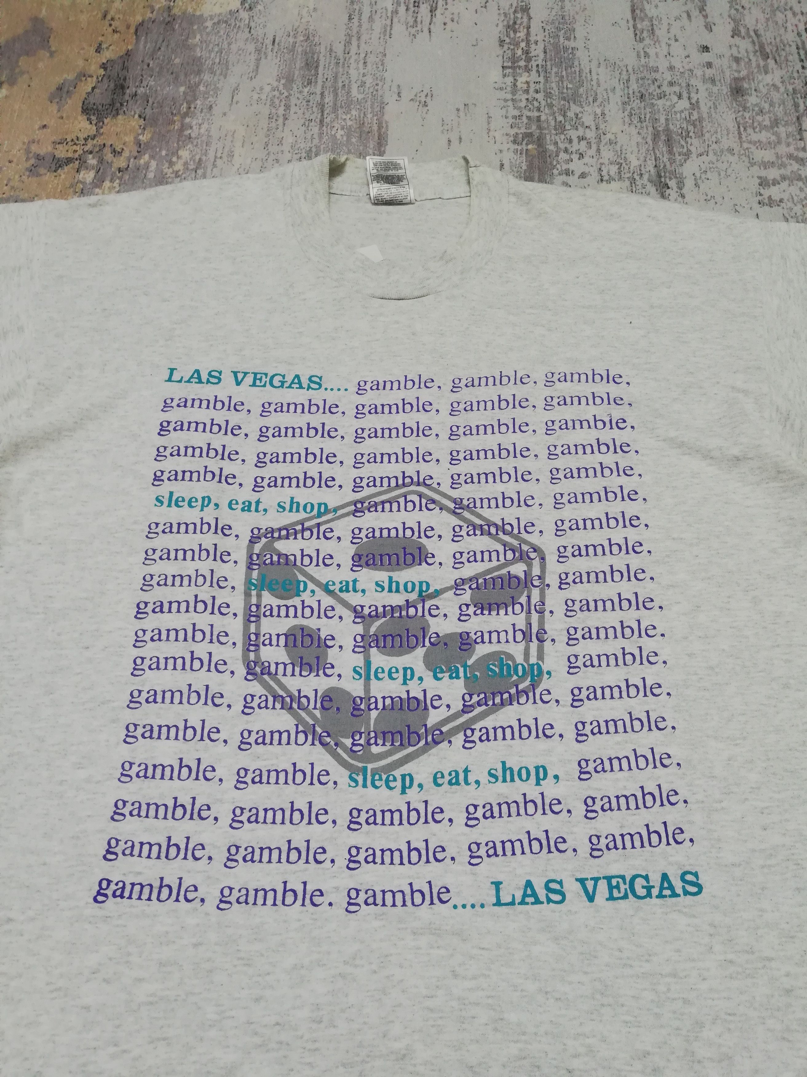 Vintage Vintage 90s Las Vegas 'Gamble' Dice Graphic T-Shirt Size US XL / EU 56 / 4 - 5 Thumbnail