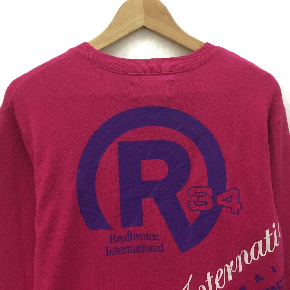 Japanese Brand × Vintage Vintage RealBvoice Sweatshirt CrewNeck Biglogo Hawaii Size US M / EU 48-50 / 2 - 5 Thumbnail