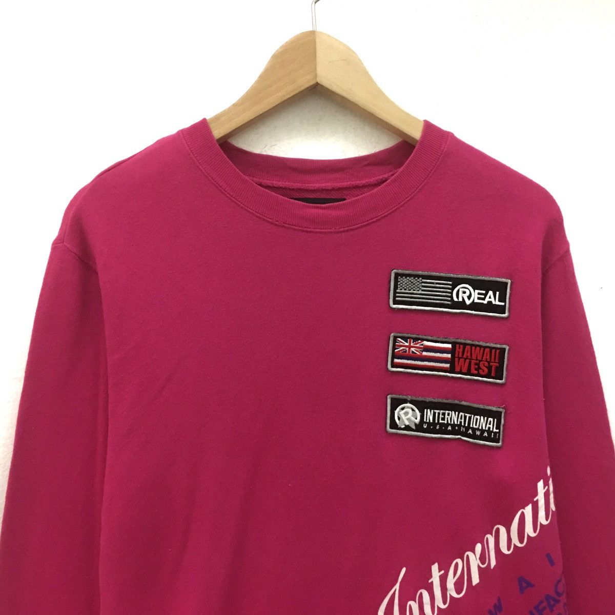 Japanese Brand × Vintage Vintage RealBvoice Sweatshirt CrewNeck Biglogo Hawaii Size US M / EU 48-50 / 2 - 4 Thumbnail