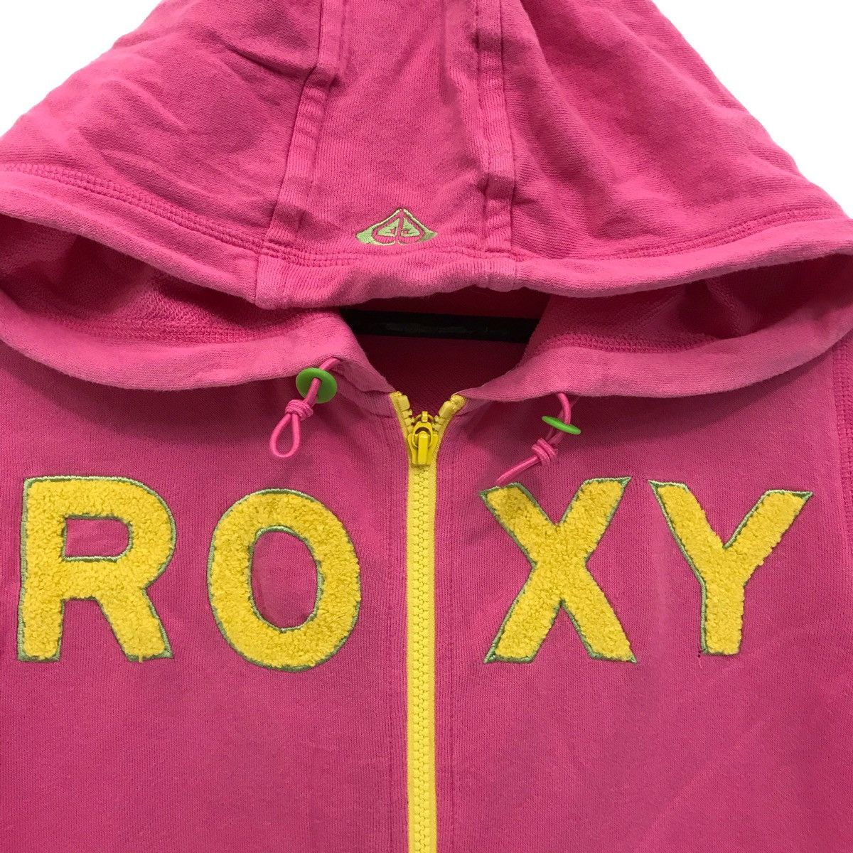 Vintage Vintage Roxy Hoodie Sweatshirt Zipper Embroidery Spellout Size US S / EU 44-46 / 1 - 4 Thumbnail