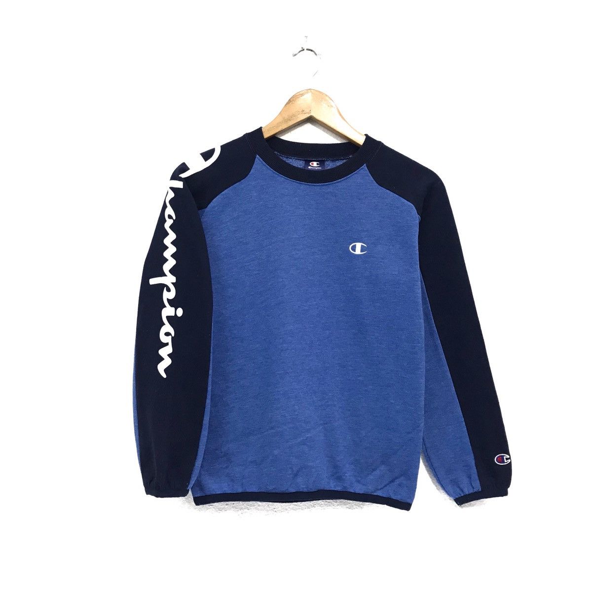 Champion × Vintage Vintage Champion Sweatshirt Size S / US 4 / IT 40 - 1 Thumbnail