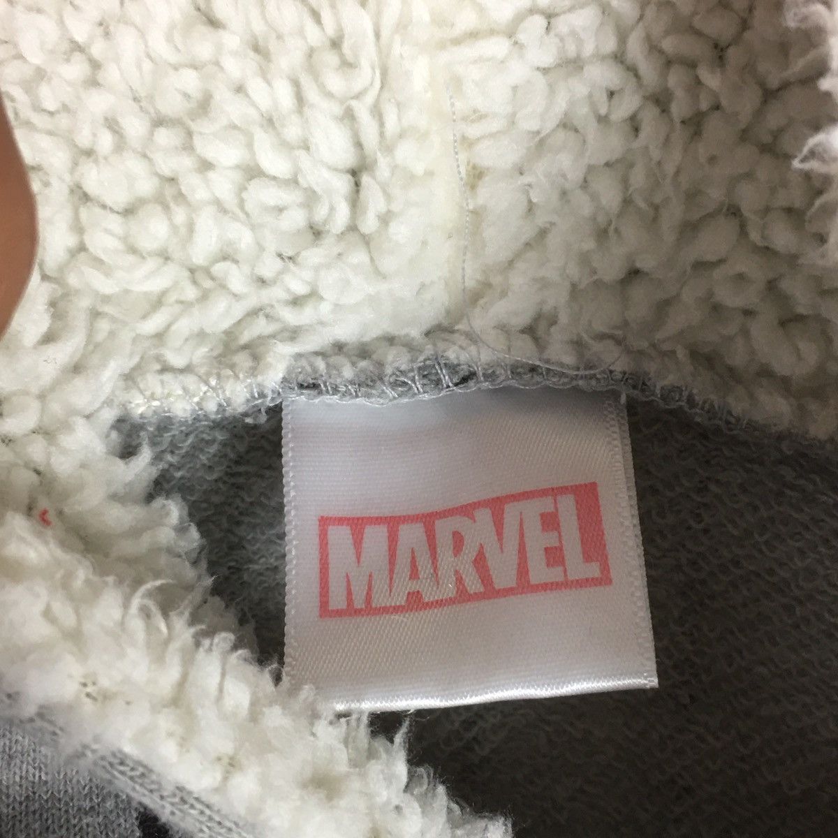 DC Comics × Marvel Comics × Warner Bros Marvel Hoodie Stripes Design Women Size ONE SIZE - 7 Thumbnail