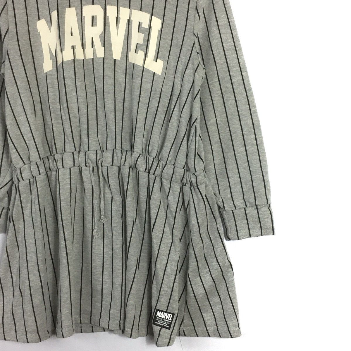DC Comics × Marvel Comics × Warner Bros Marvel Hoodie Stripes Design Women Size ONE SIZE - 2 Thumbnail