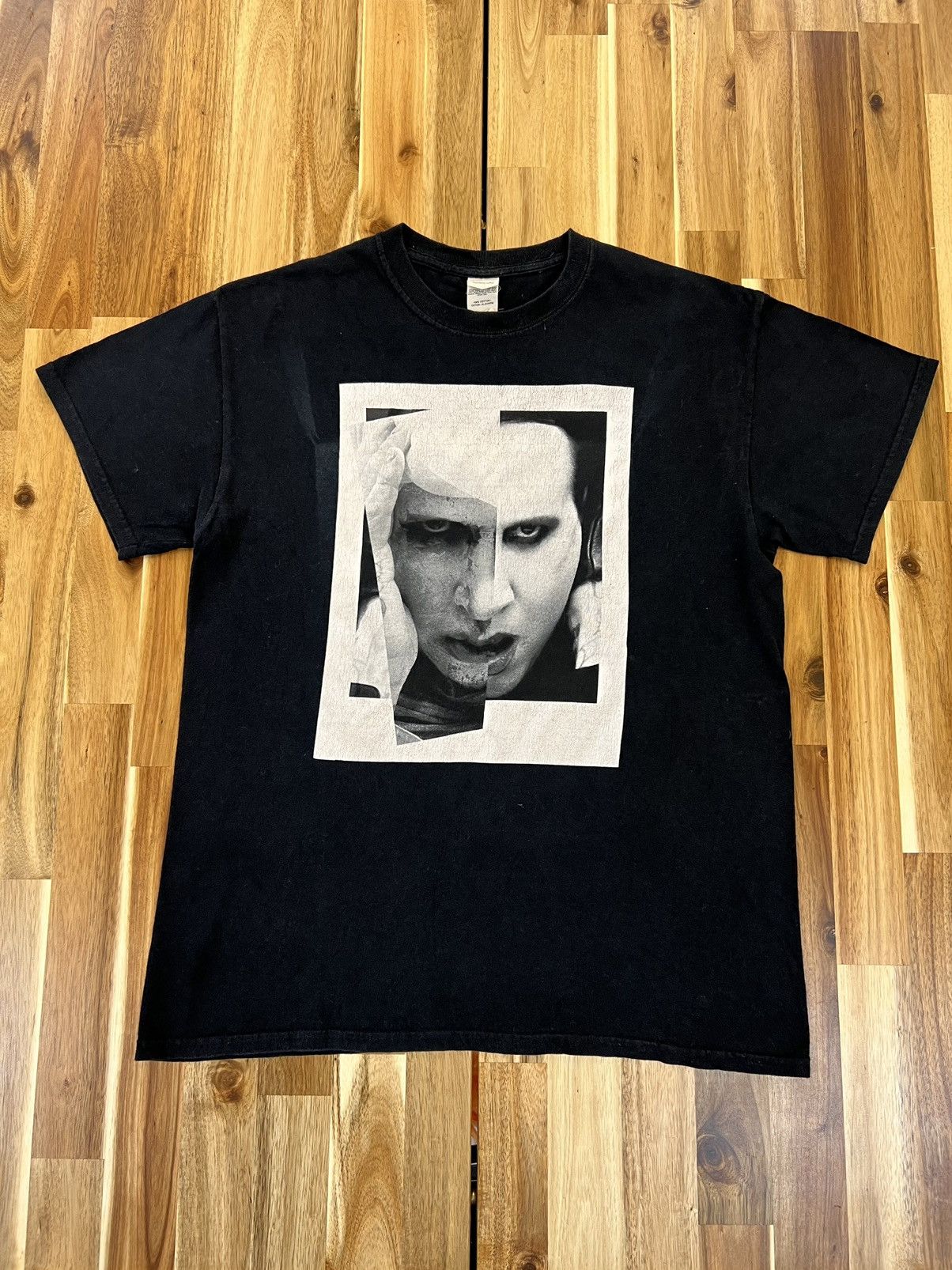 Band Tees Marilyn Manson Vintage Band Tess Size US M / EU 48-50 / 2 - 1 Thumbnail