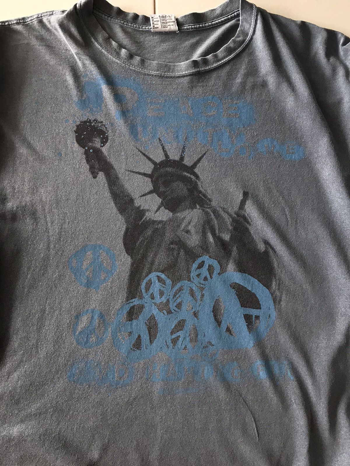 Columbia Vintage Distressed Columbia Tee Size US M / EU 48-50 / 2 - 6 Thumbnail