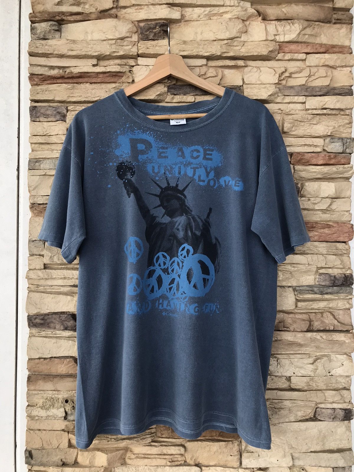 Columbia Vintage Distressed Columbia Tee Size US M / EU 48-50 / 2 - 1 Thumbnail