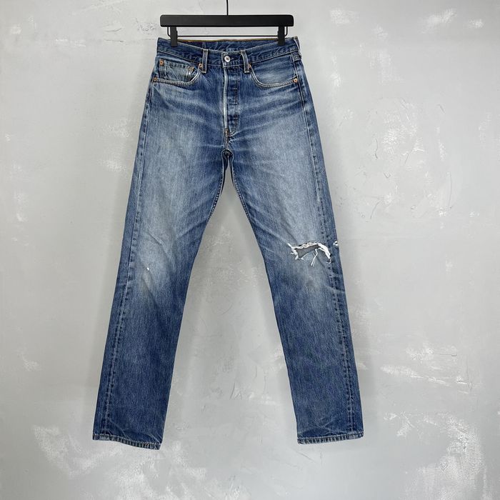 Vintage Vintage 2000s Levi's 501 Fit Distressed Indigo Denim Jeans ...