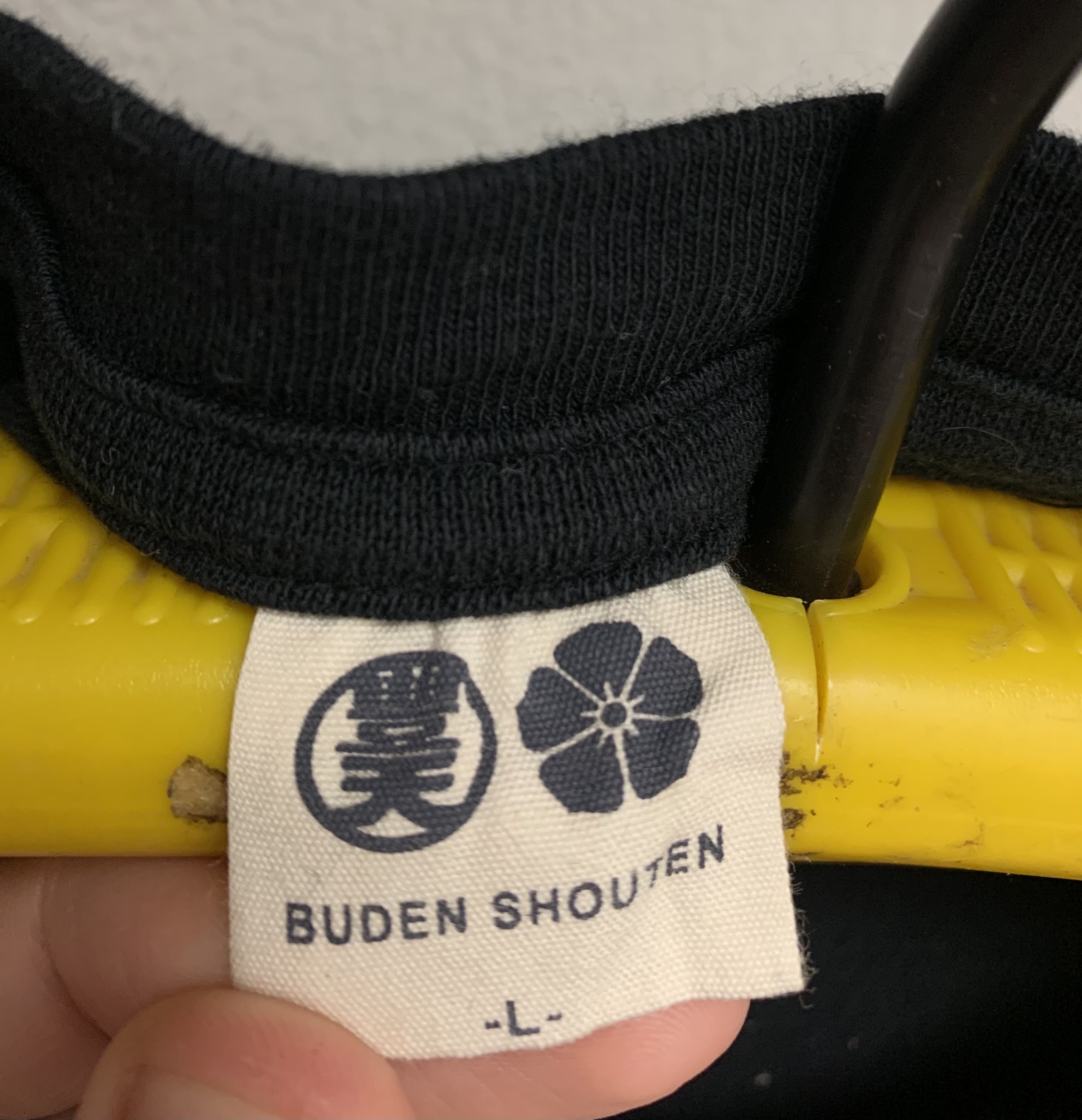 Japanese Brand Buden shouten big logo black t-shirt pig dragon L Japan Size US L / EU 52-54 / 3 - 3 Thumbnail