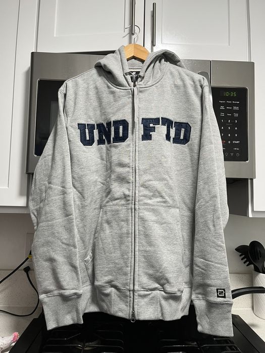 Undefeated discount zip hoodie