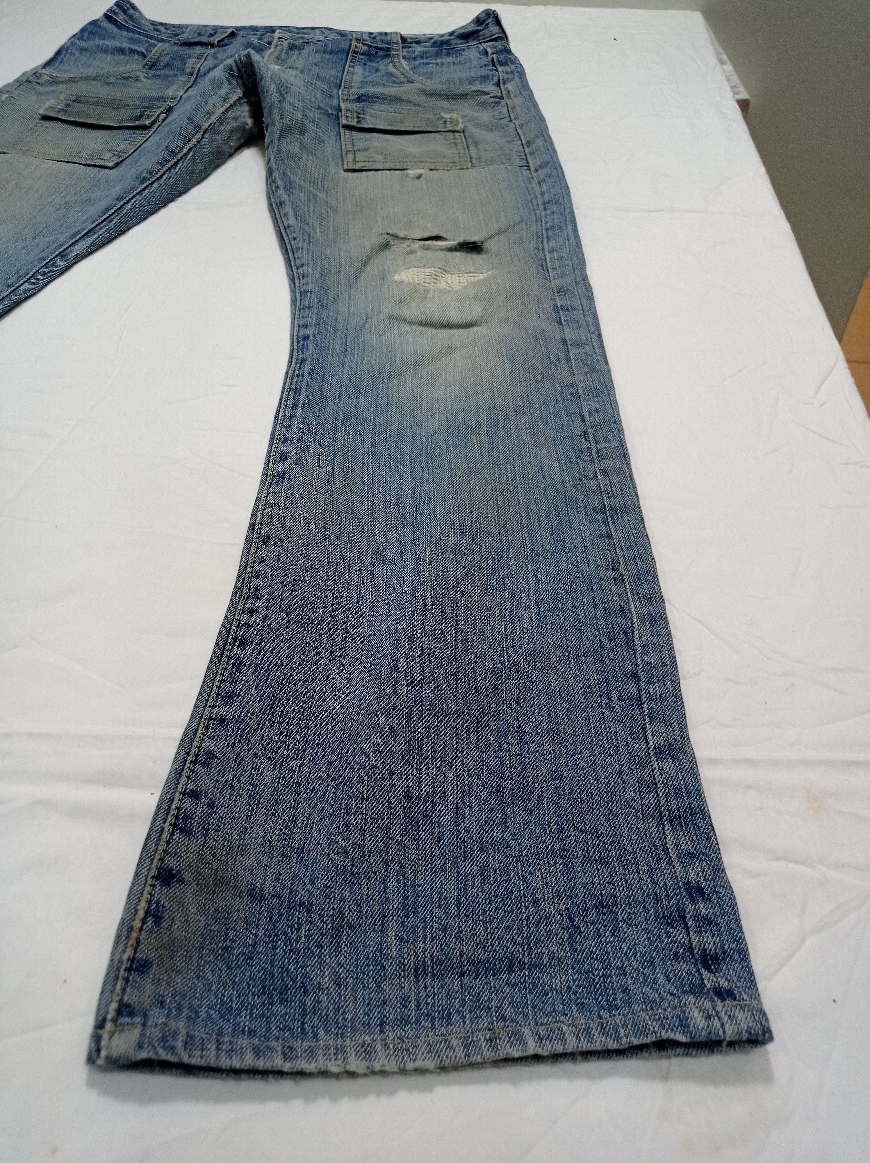 Japanese Brand Medio Quadro Flare Distressed Denim Bush Pants Size US 31 - 13 Thumbnail