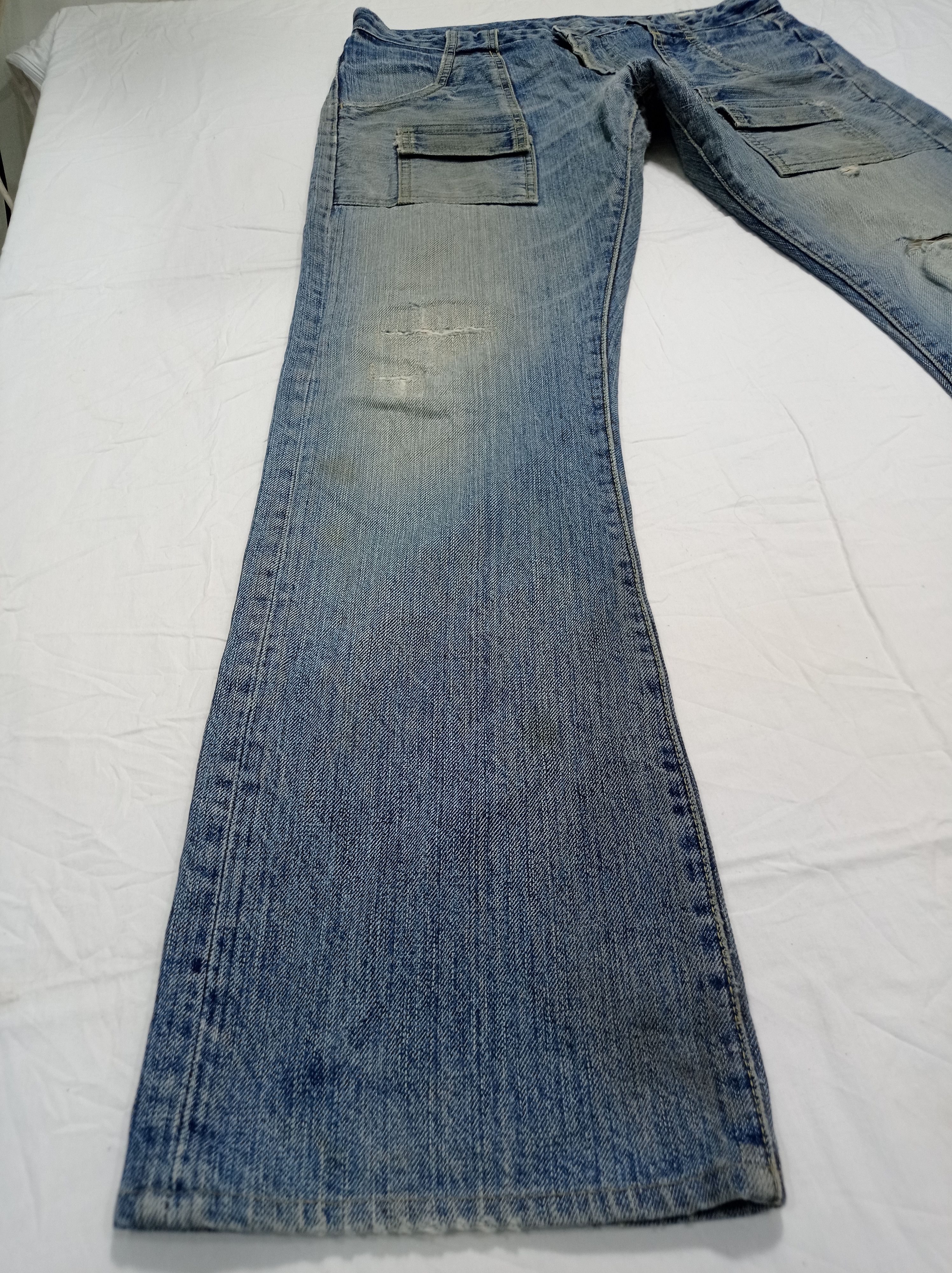 Japanese Brand Medio Quadro Flare Distressed Denim Bush Pants Size US 31 - 12 Thumbnail