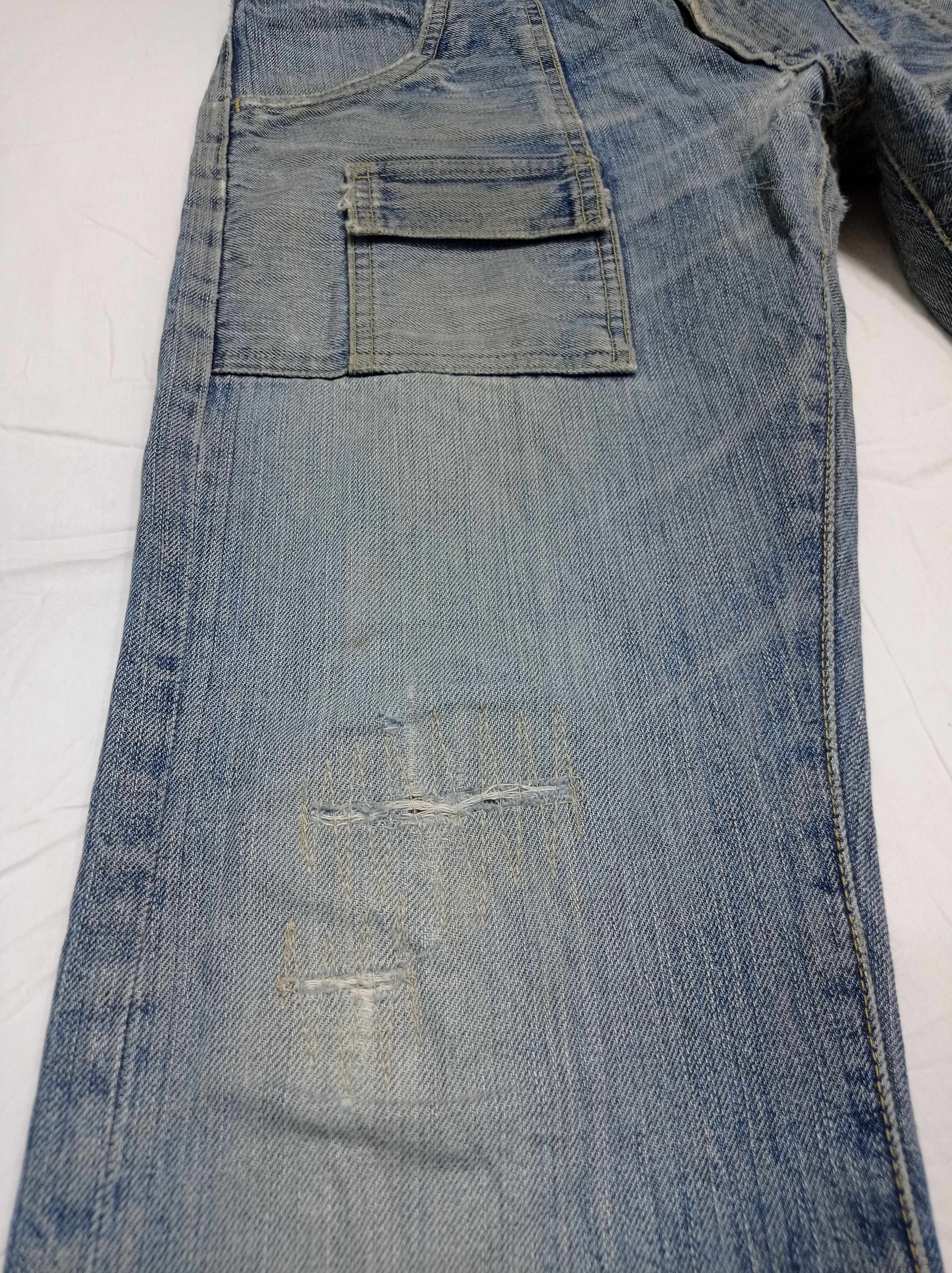 Japanese Brand Medio Quadro Flare Distressed Denim Bush Pants Size US 31 - 11 Thumbnail