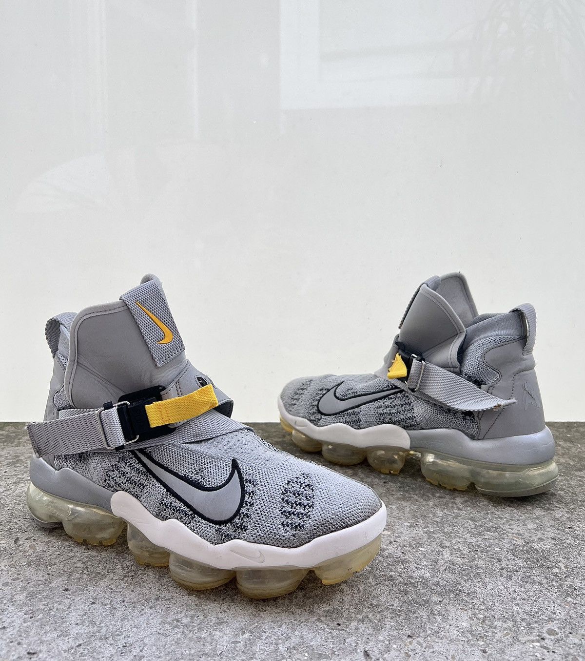 Nike Air VaporMax Premier Flyknit 'Wolf Grey' - Main Image