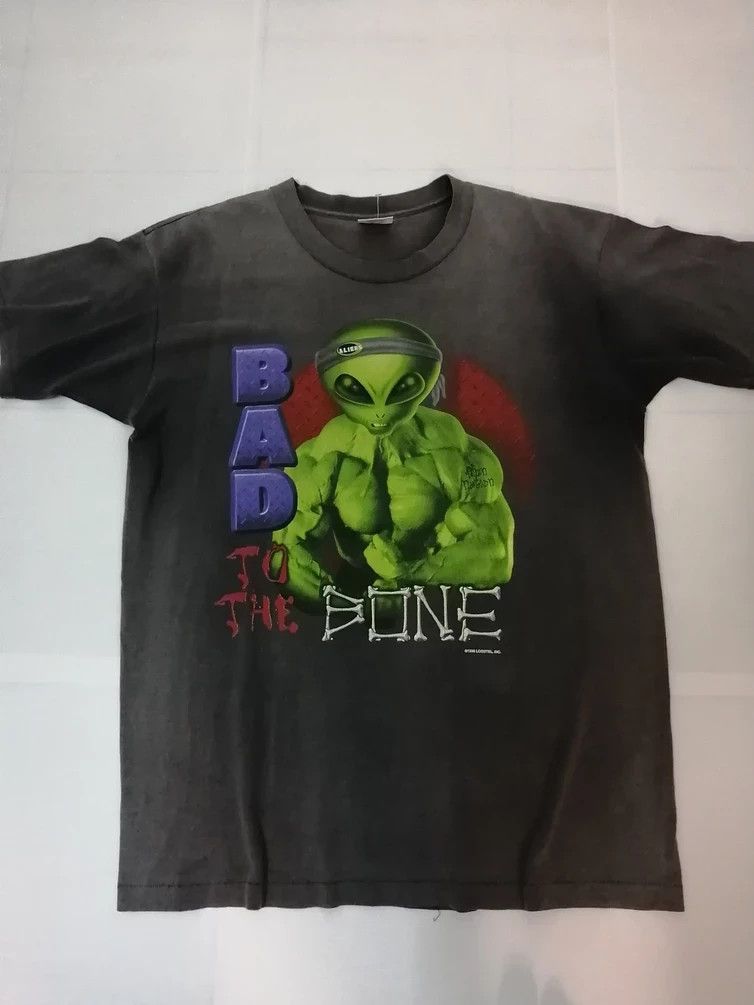 Vintage Vintage 90s Bad To The Bone Alien Nation Tshirt Size US L / EU 52-54 / 3 - 6 Thumbnail