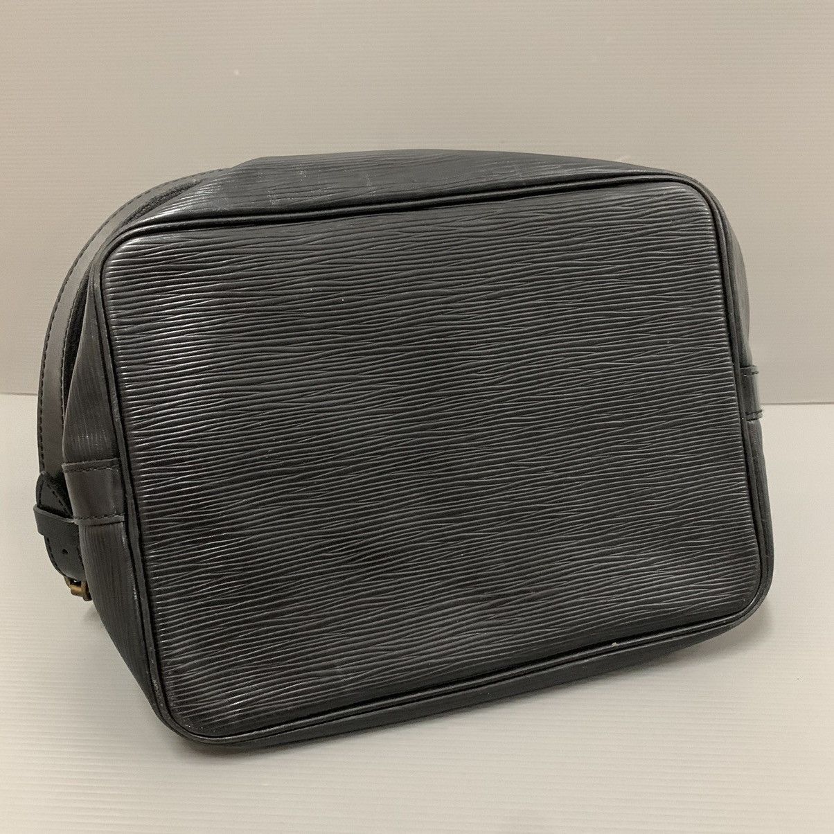 Louis Vuitton Louis Vuitton Epi Black Leather Petit Noe Bag Size ONE SIZE - 3 Thumbnail