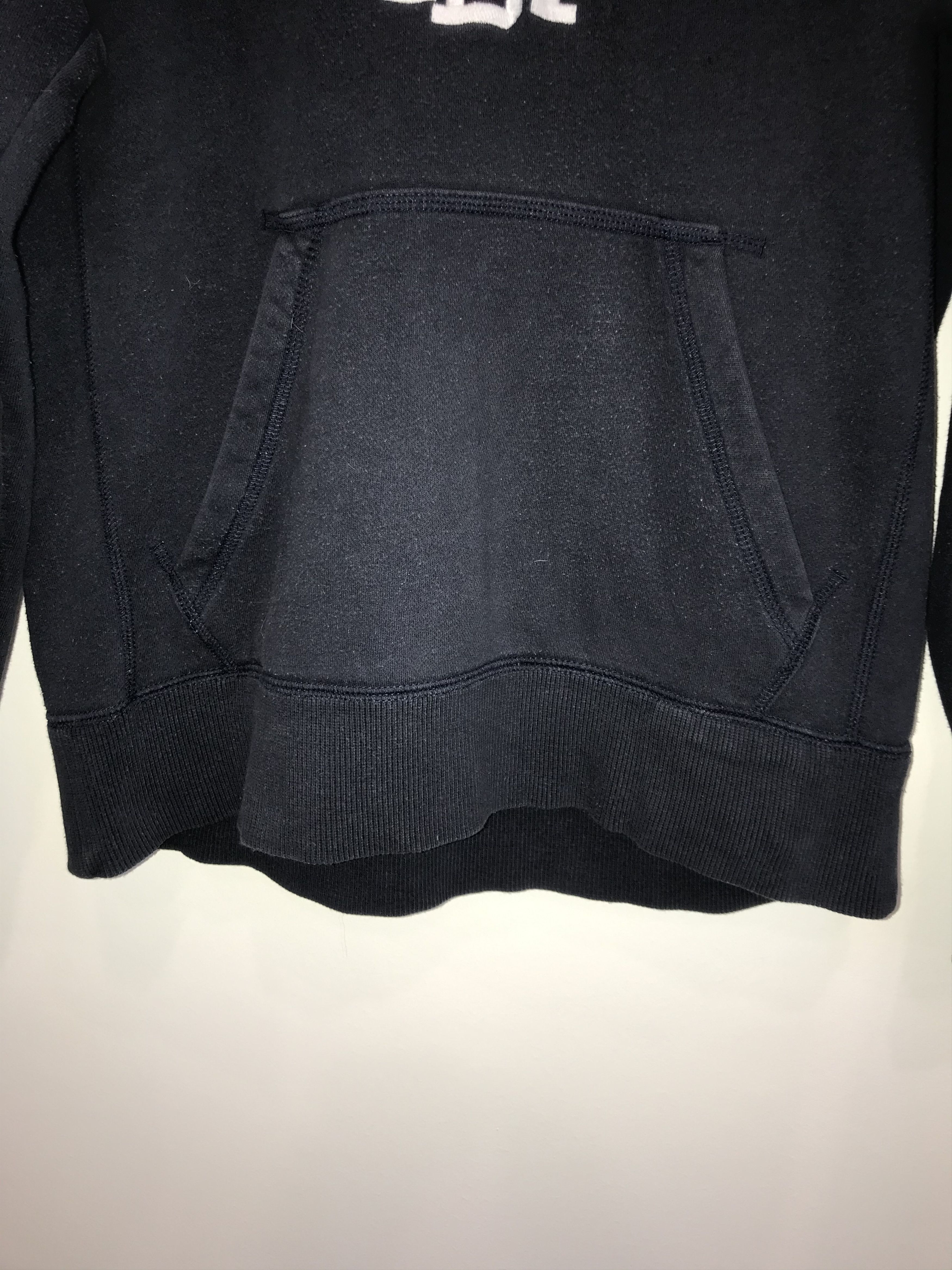 Nike Vintage Nike Center Logo Athletic Department Hoodie Size US S / EU 44-46 / 1 - 6 Thumbnail