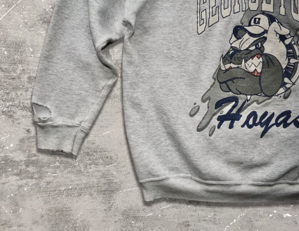 NCAA Vintage Distressed ‘Georgetown Hoyas’ Sweatshirt (XL) Size US XL / EU 56 / 4 - 2 Thumbnail