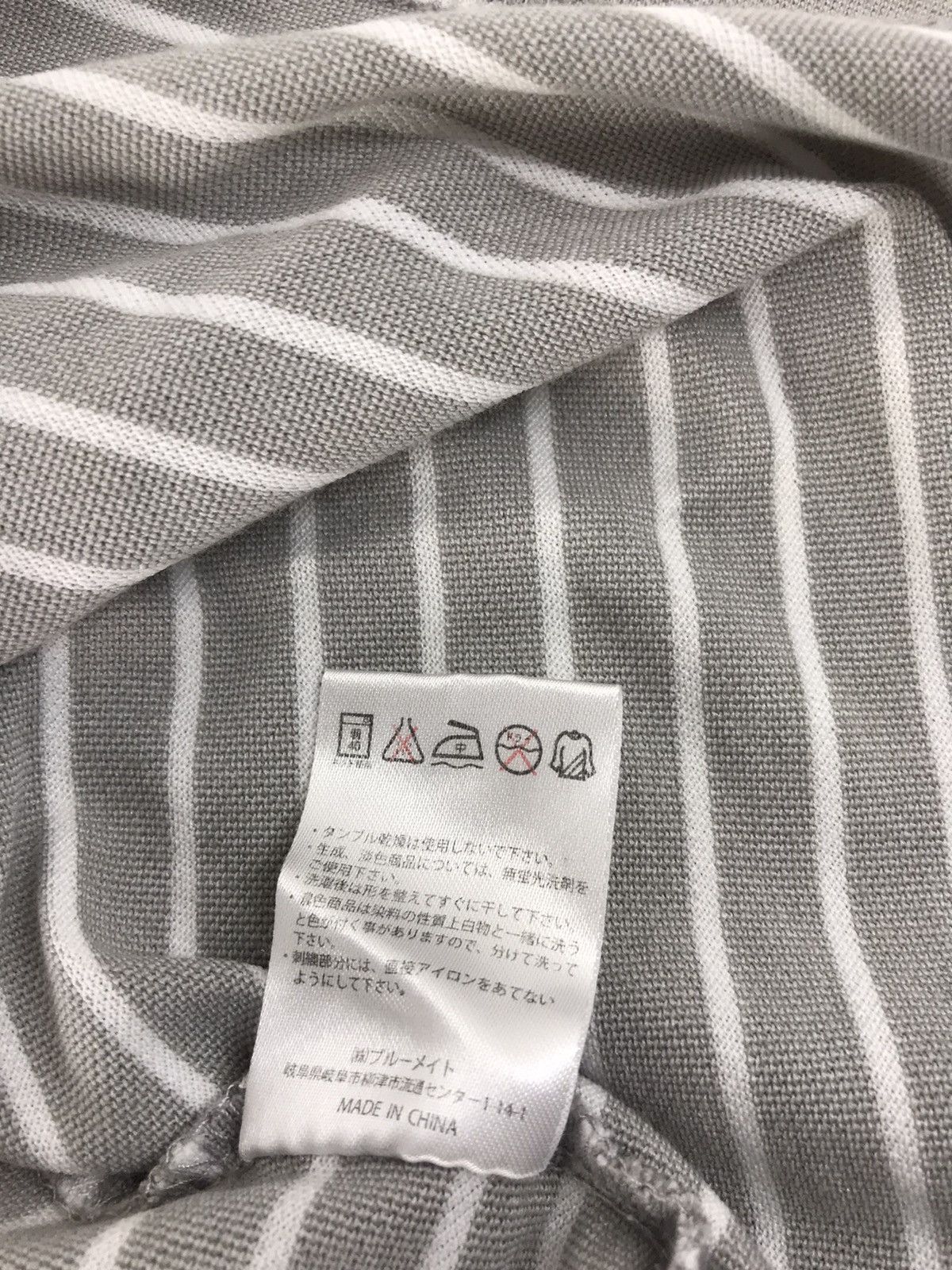 Designer × Valentino × Vintage Claudio Valentino Paris Polo Single Pocket Striped K143j Size US S / EU 44-46 / 1 - 6 Thumbnail