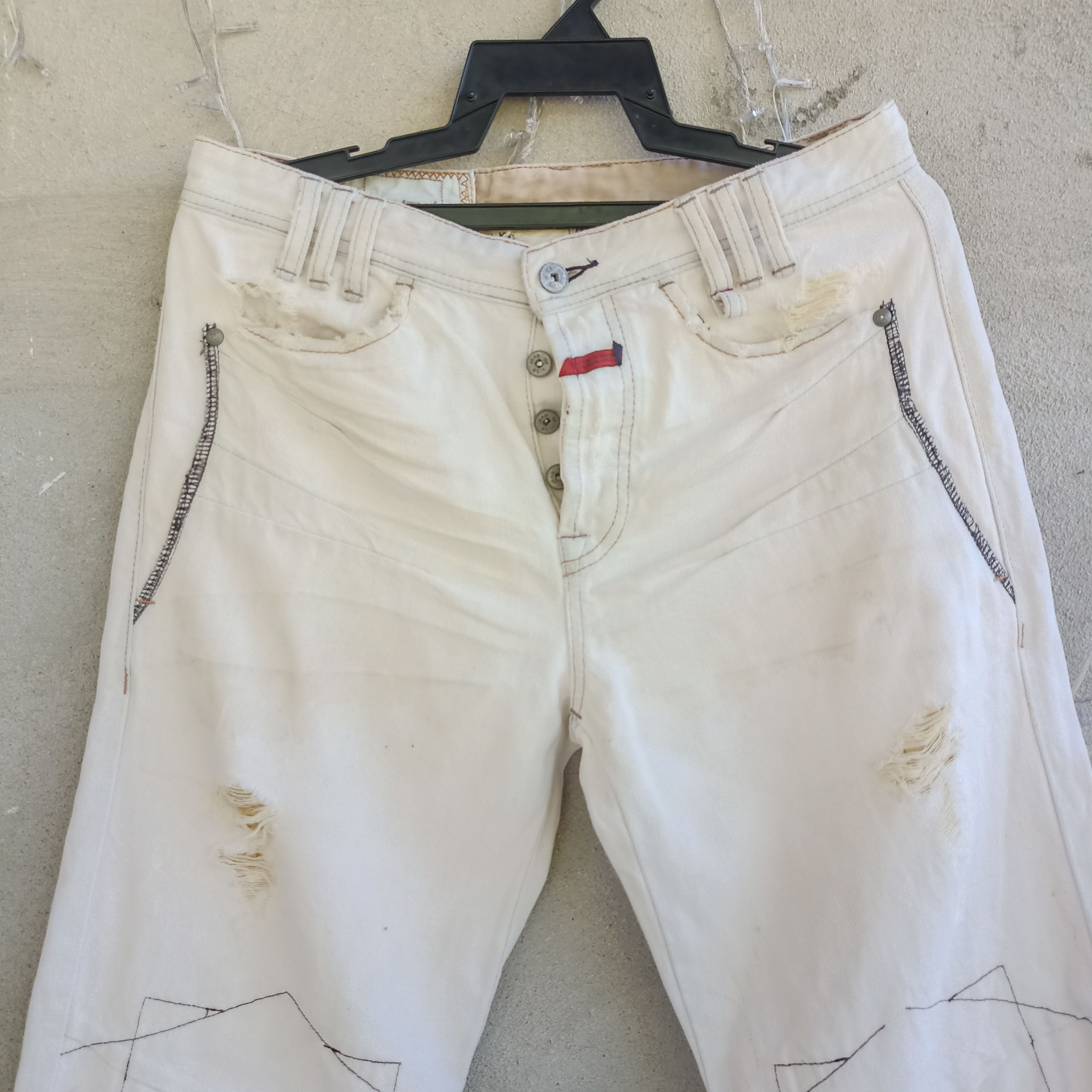 Marithe + Francois Girbaud Marithe Francois Girbaud Distressed Denim Pant Size US 32 / EU 48 - 2 Thumbnail