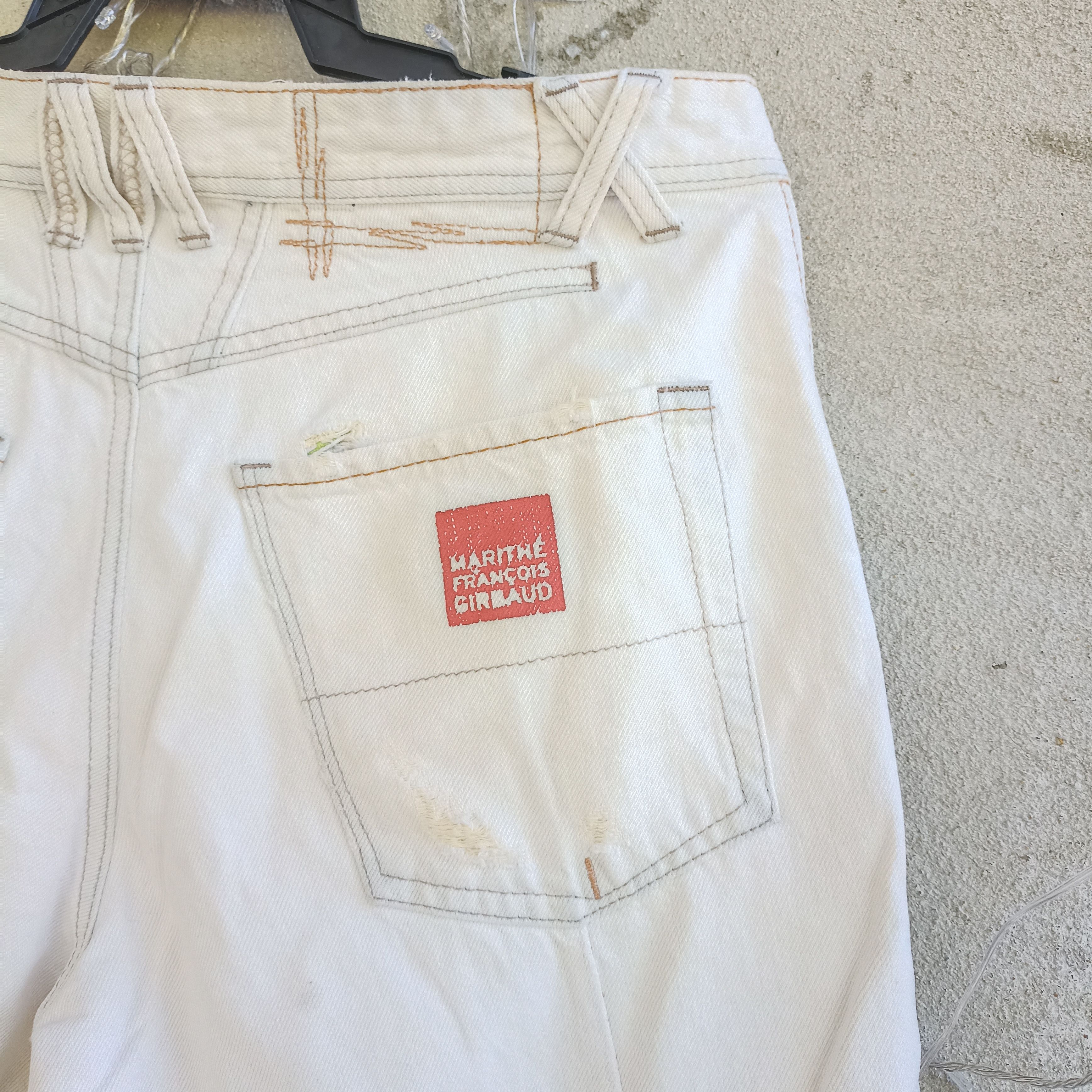 Marithe + Francois Girbaud Marithe Francois Girbaud Distressed Denim Pant Size US 32 / EU 48 - 15 Thumbnail
