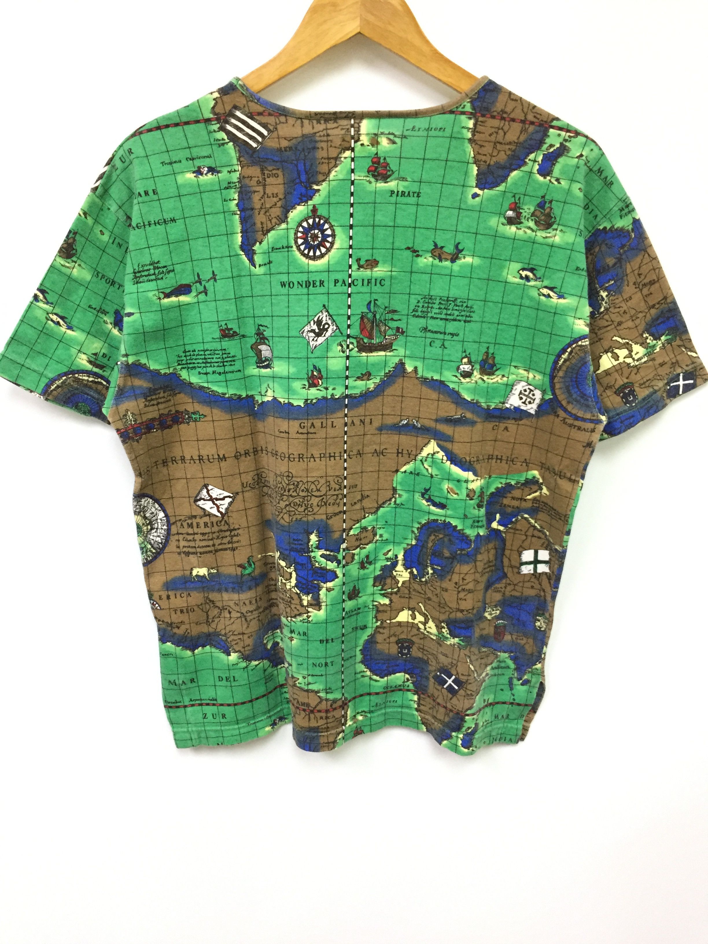 Hai Sporting Gear × Issey Miyake 60's pirate world map tee Issey Miyake Size US M / EU 48-50 / 2 - 8 Thumbnail