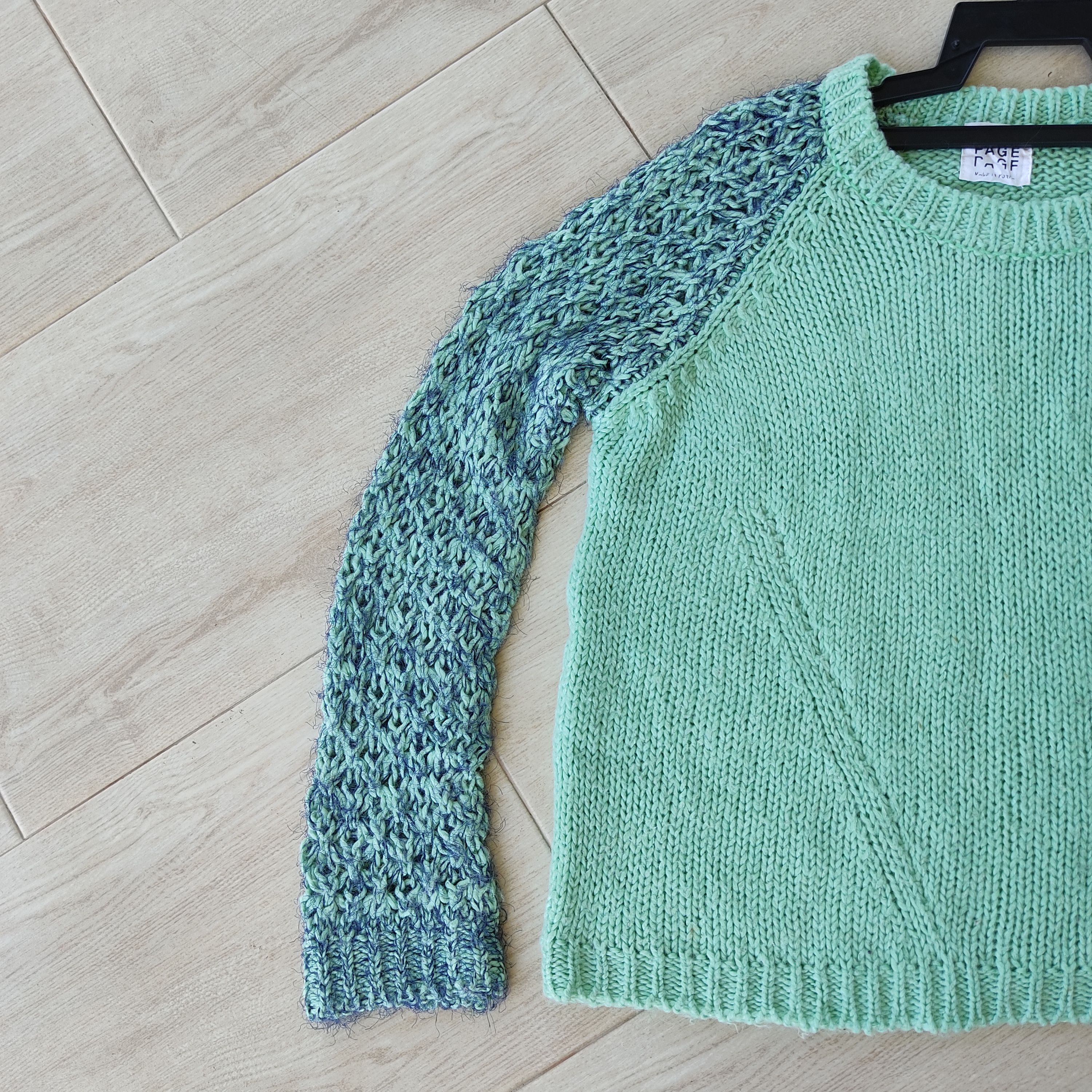 Designer Two Color Green Knit Sweater Jumper Size US L / EU 52-54 / 3 - 12 Thumbnail