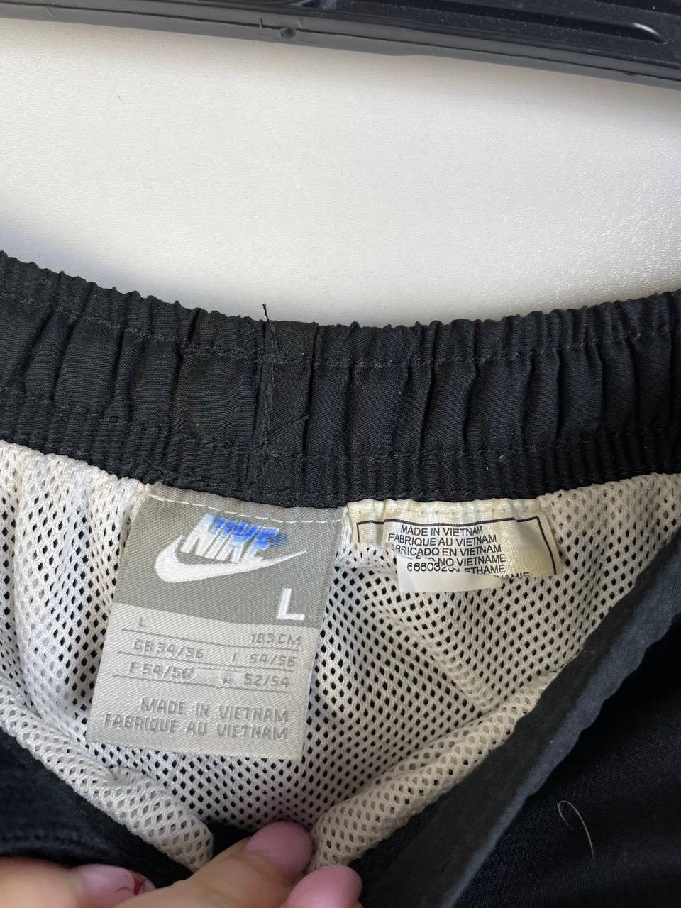 Vintage Nike vintage shorts size L Size US 34 / EU 50 - 2 Thumbnail