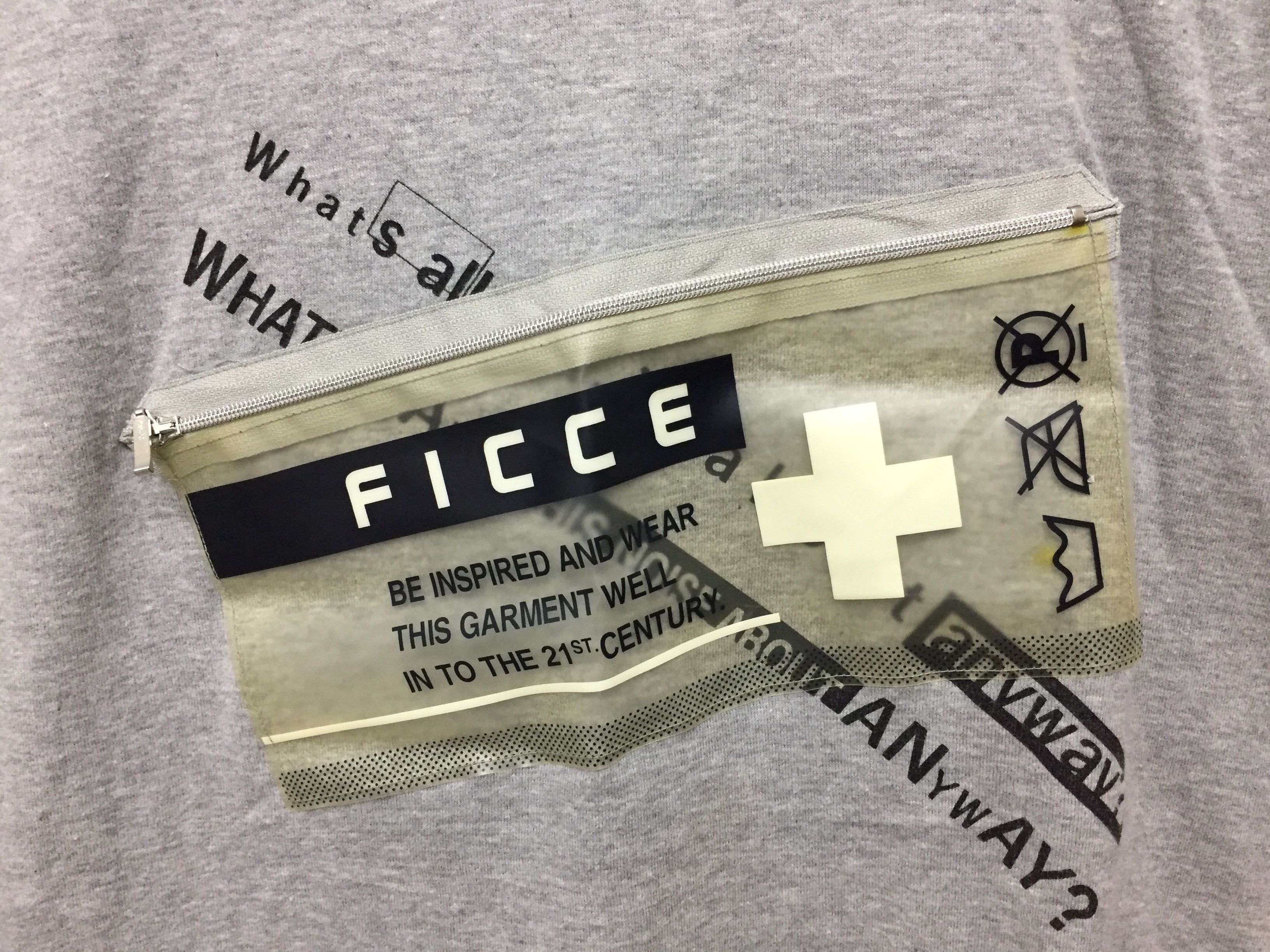 Japanese Brand × Yoshiyuki Konishi 90's FICCE by YOSHIYUKI KONISHI Medic Kangaroo pocket Size US M / EU 48-50 / 2 - 4 Thumbnail