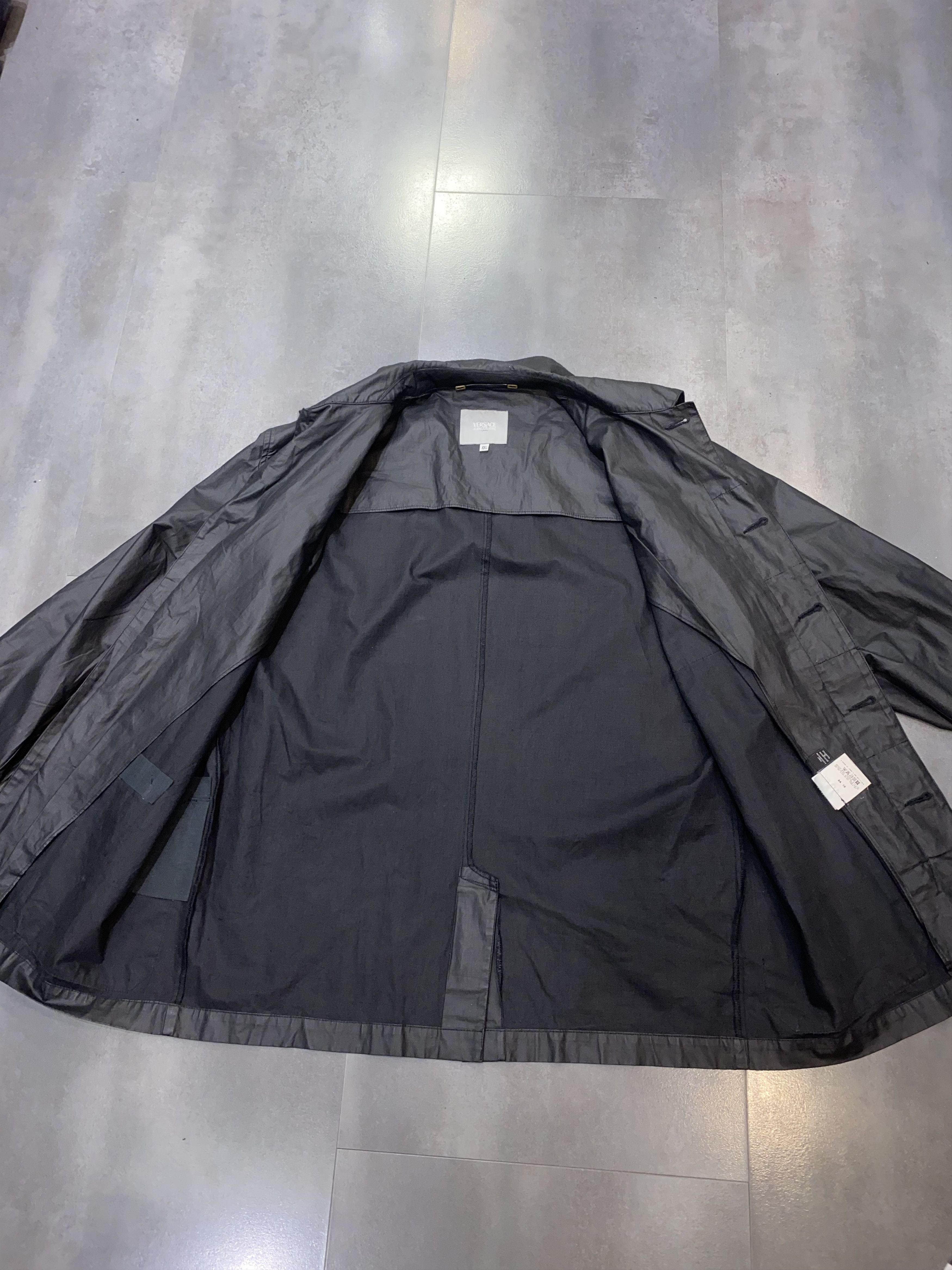 Versace Vintage Versace Graphite Black Waxed Denim Jacket Size US XL / EU 56 / 4 - 13 Thumbnail