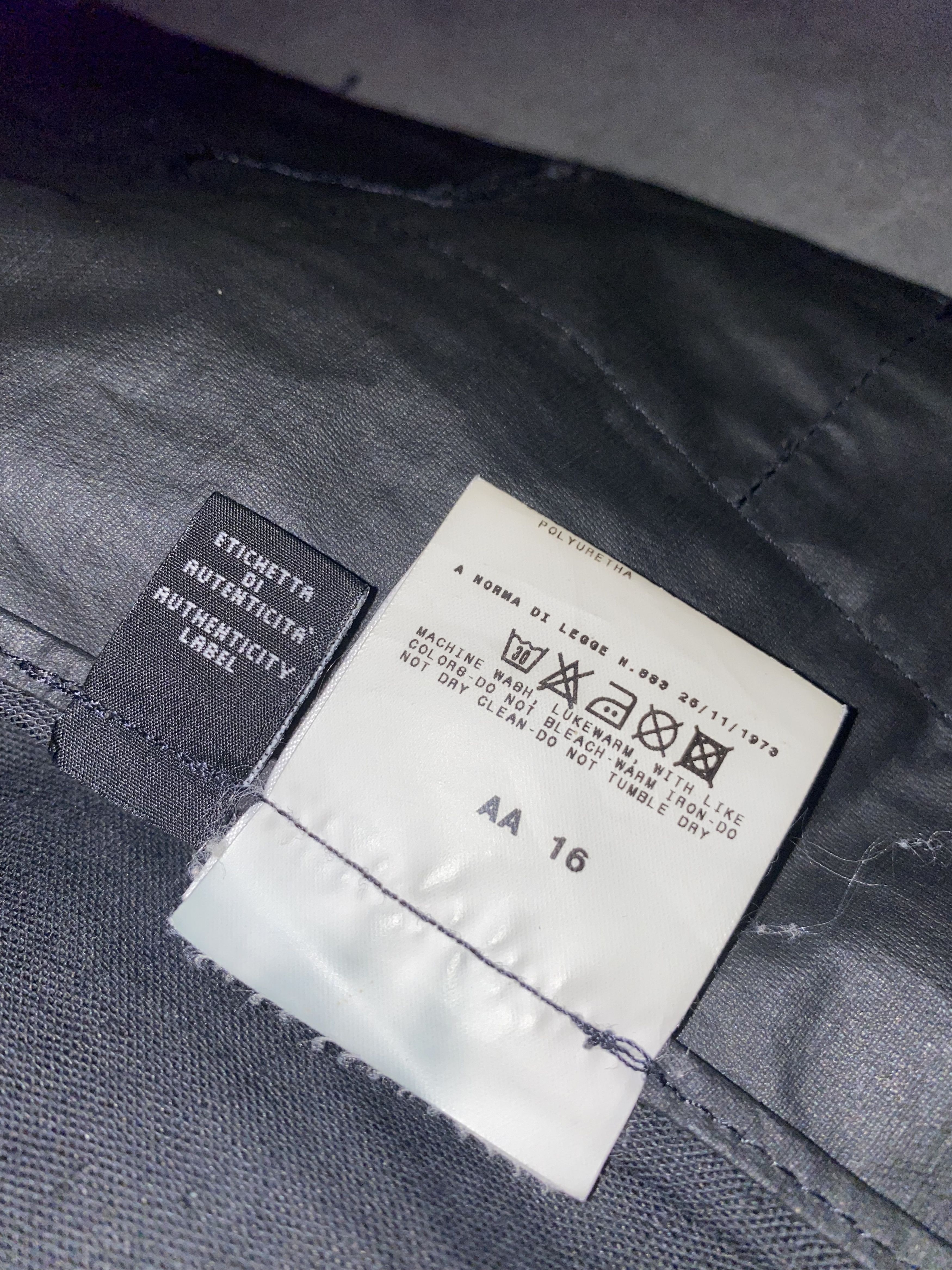Versace Vintage Versace Graphite Black Waxed Denim Jacket Size US XL / EU 56 / 4 - 17 Thumbnail
