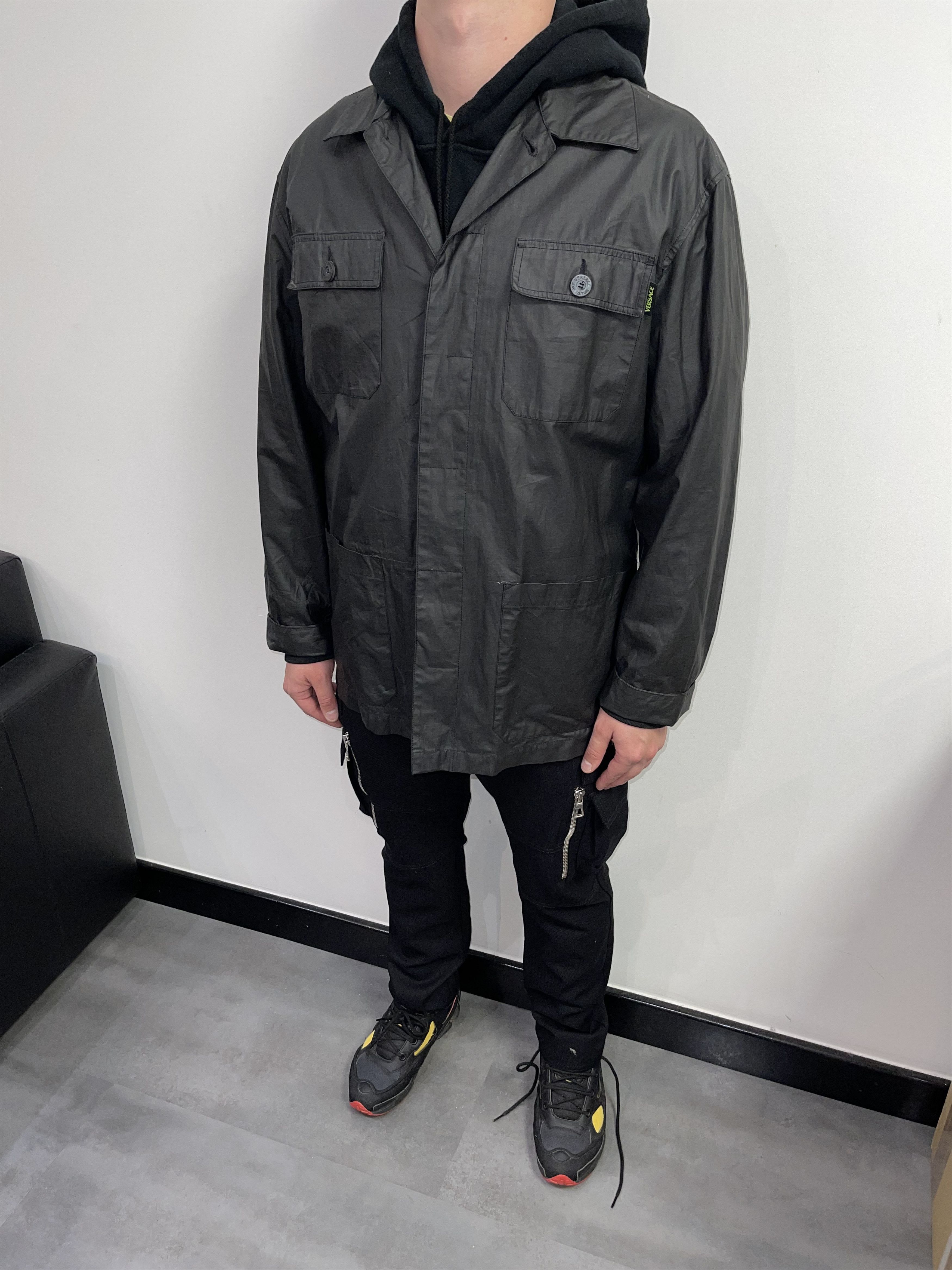 Versace Vintage Versace Graphite Black Waxed Denim Jacket Size US XL / EU 56 / 4 - 2 Thumbnail
